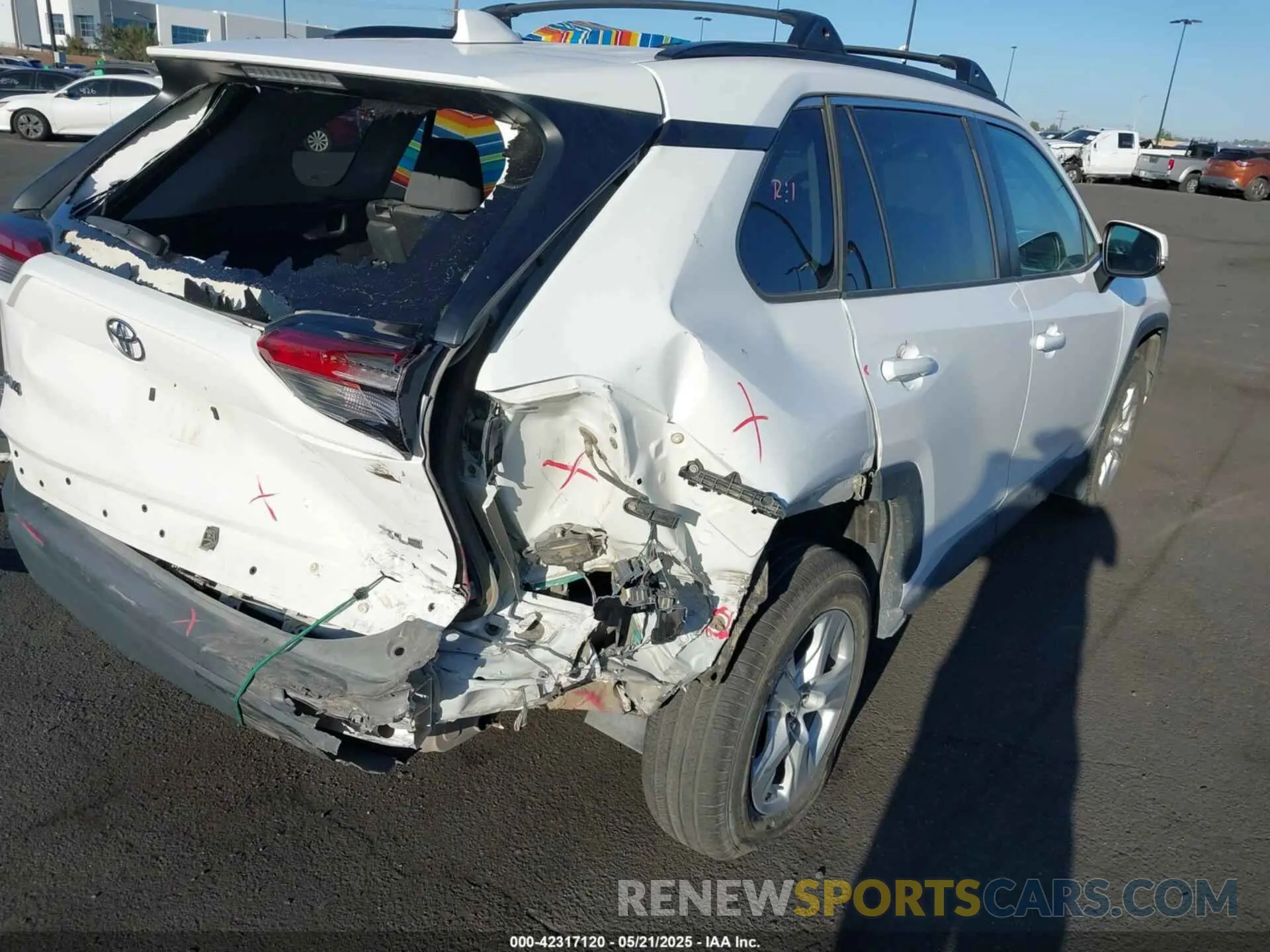 6 fotografías del automóvil dañado 2T3W1RFV3KC002016 TOYOTA RAV4 2019