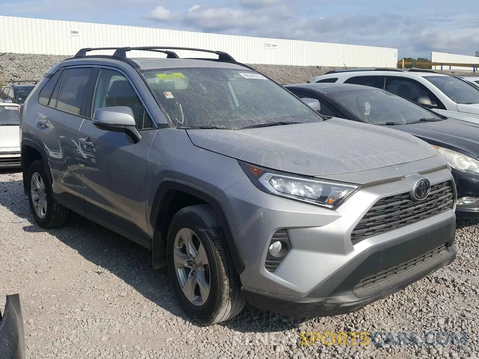 1 fotografías del automóvil dañado 2T3W1RFV4KW004081 TOYOTA RAV4 2019