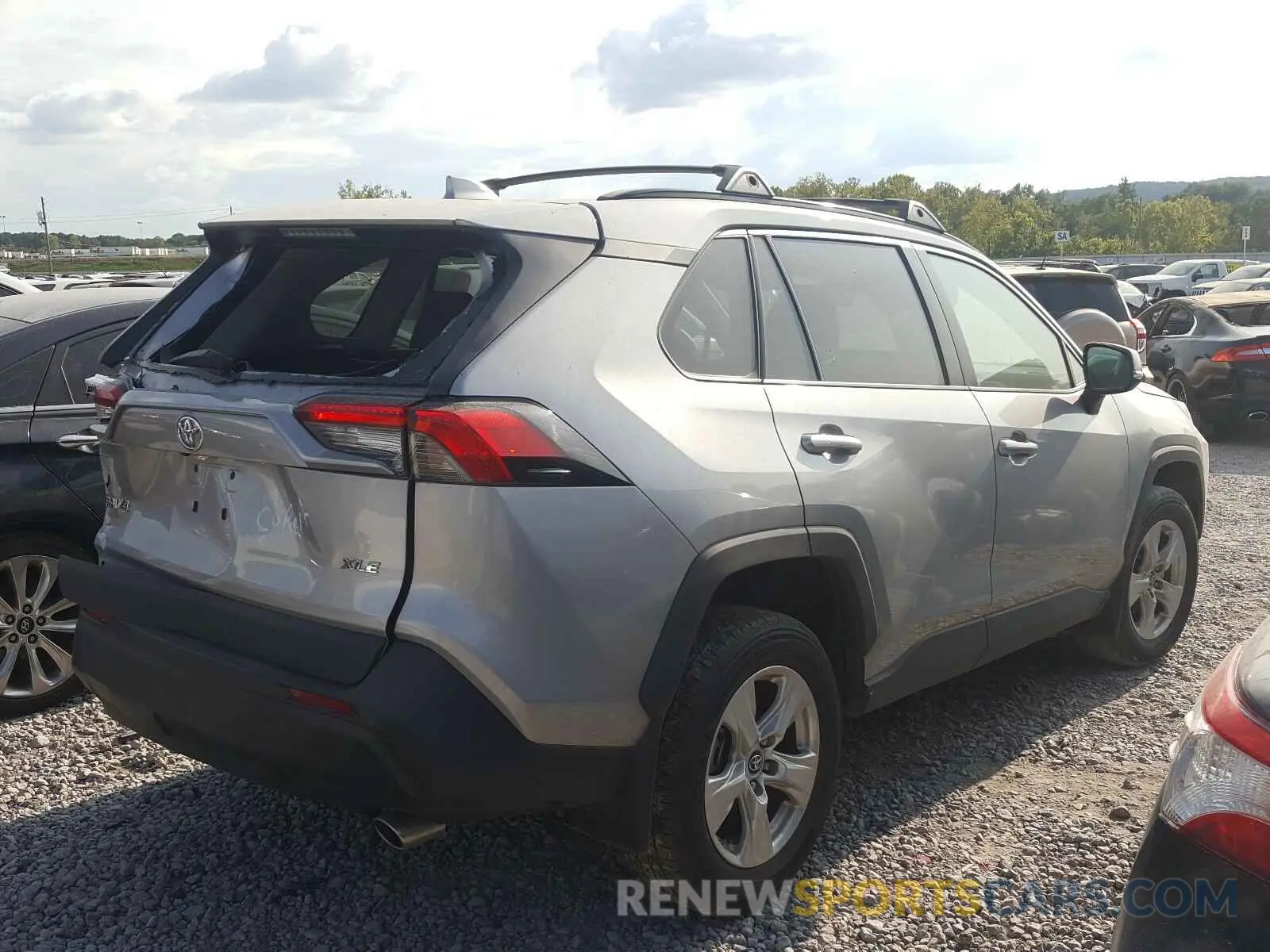 4 fotografías del automóvil dañado 2T3W1RFV4KW004081 TOYOTA RAV4 2019