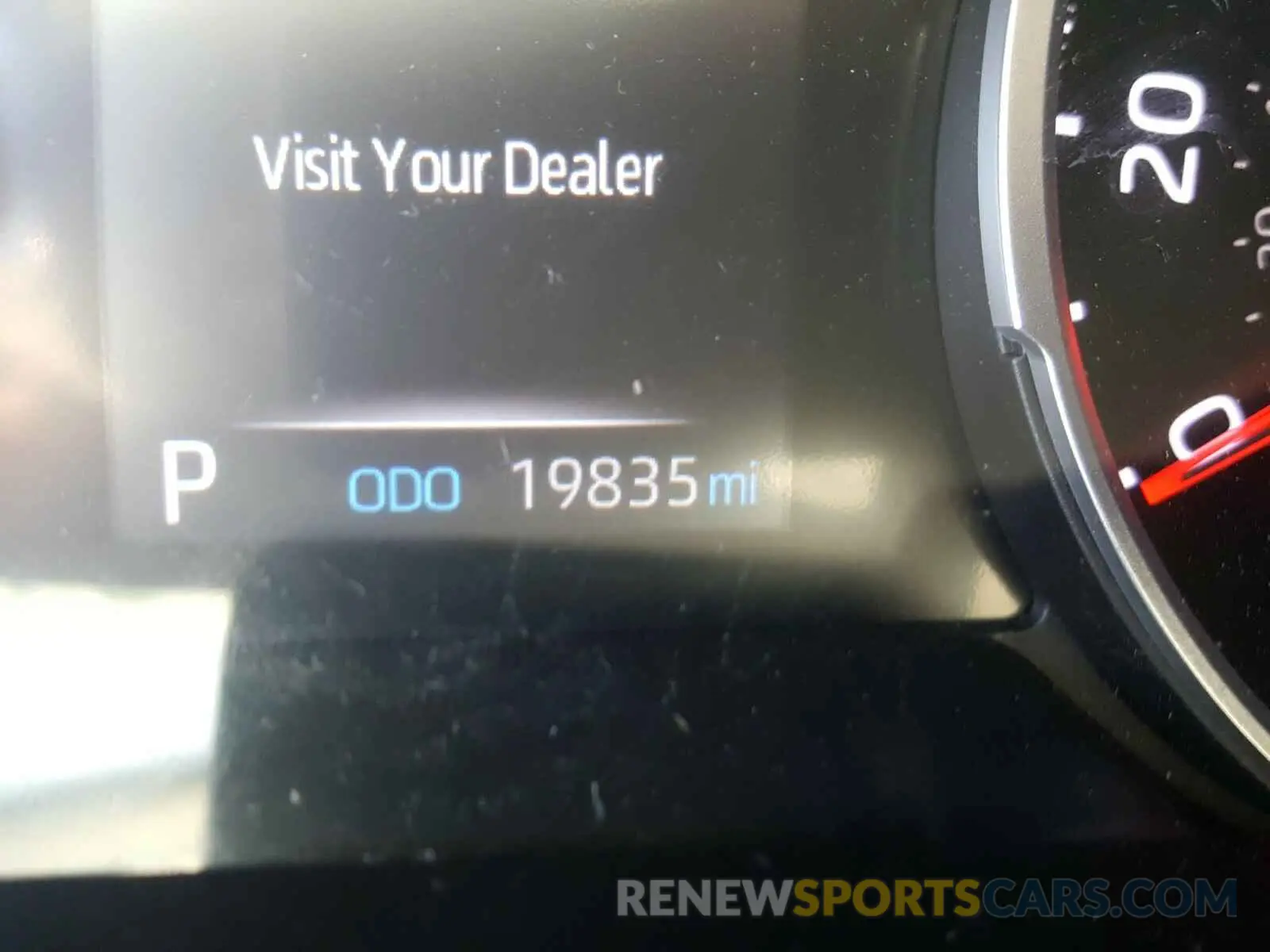 8 fotografías del automóvil dañado 2T3W1RFV4KW004081 TOYOTA RAV4 2019