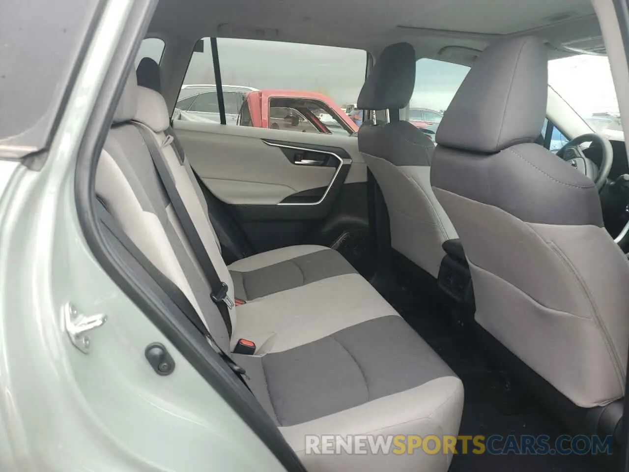 10 fotografías del automóvil dañado 2T3W1RFV4KW005960 TOYOTA RAV4 2019