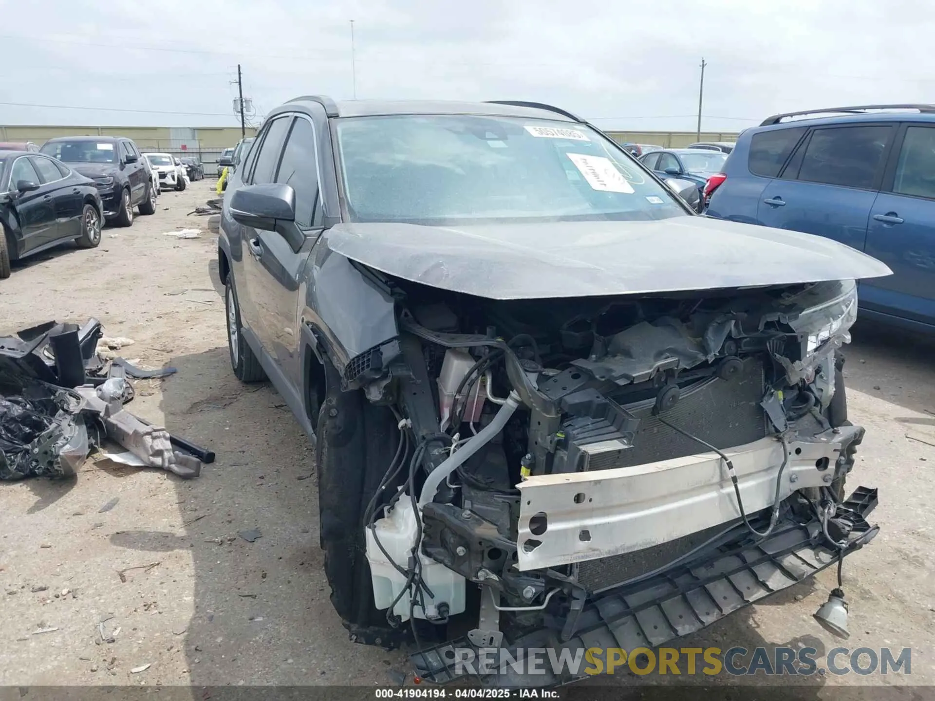 1 fotografías del automóvil dañado 2T3W1RFV4KW009927 TOYOTA RAV4 2019