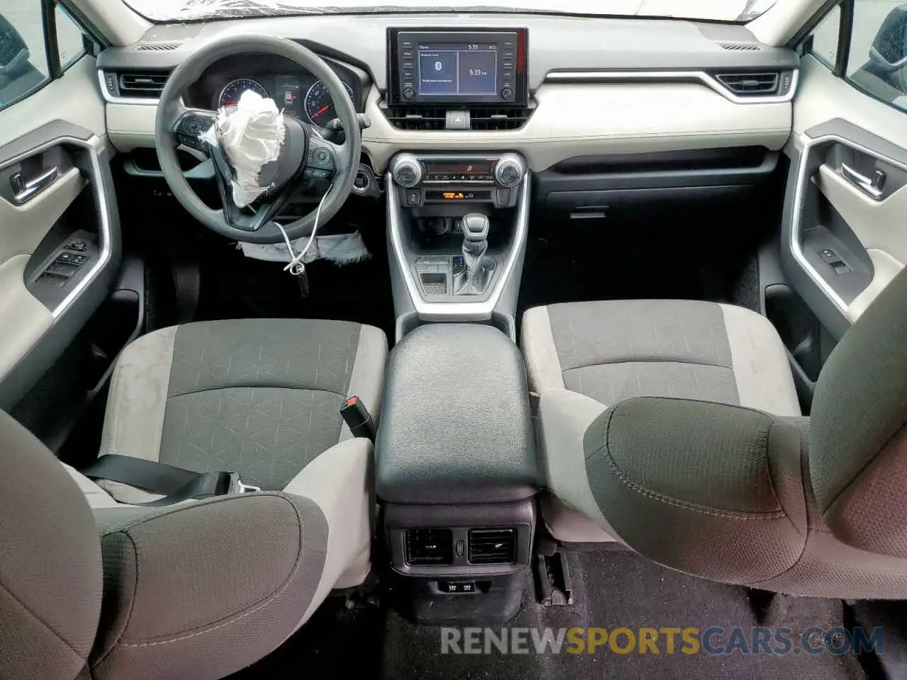 8 fotografías del automóvil dañado 2T3W1RFV4KW016070 TOYOTA RAV4 2019