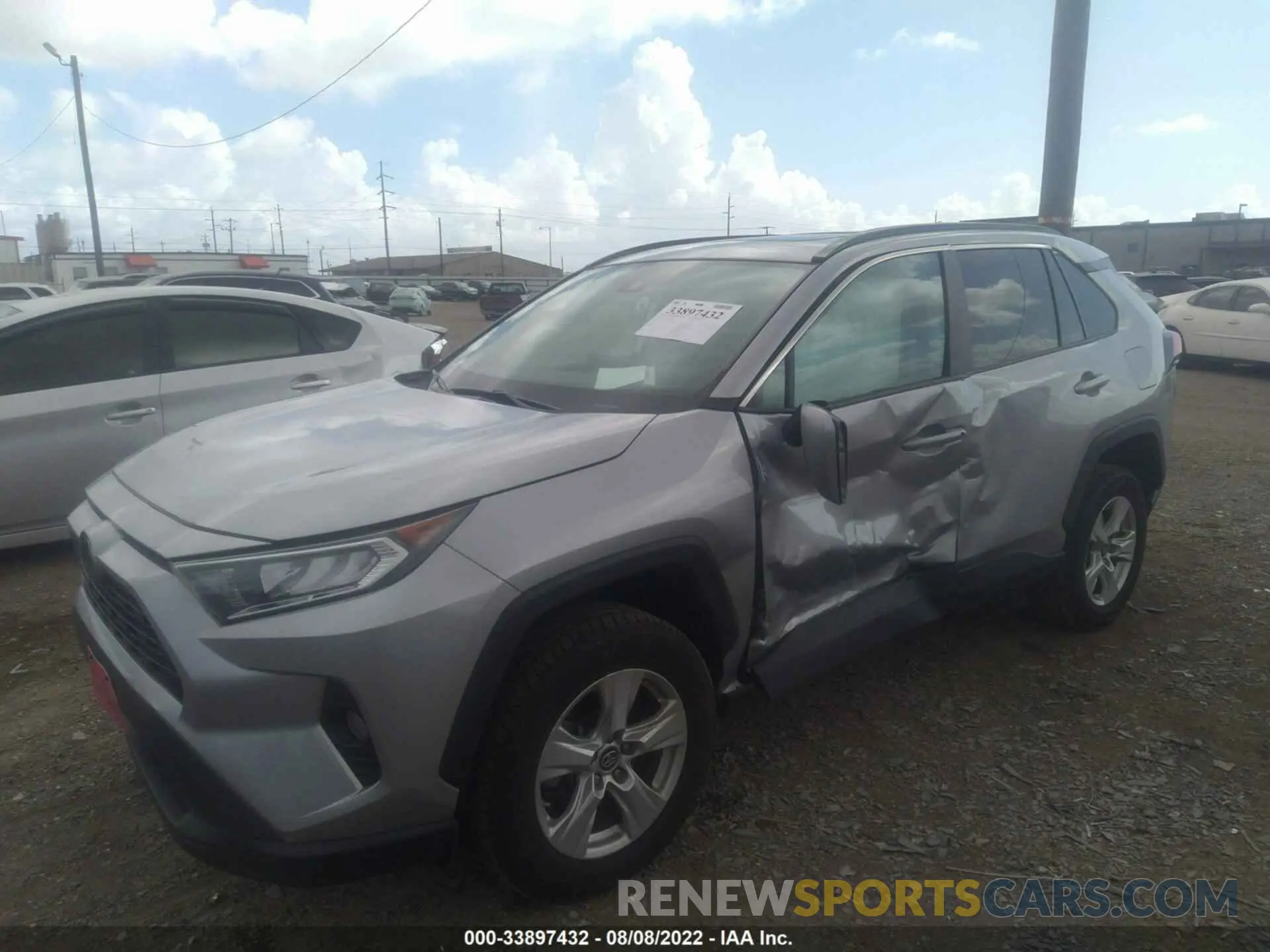 2 fotografías del automóvil dañado 2T3W1RFV4KW026677 TOYOTA RAV4 2019
