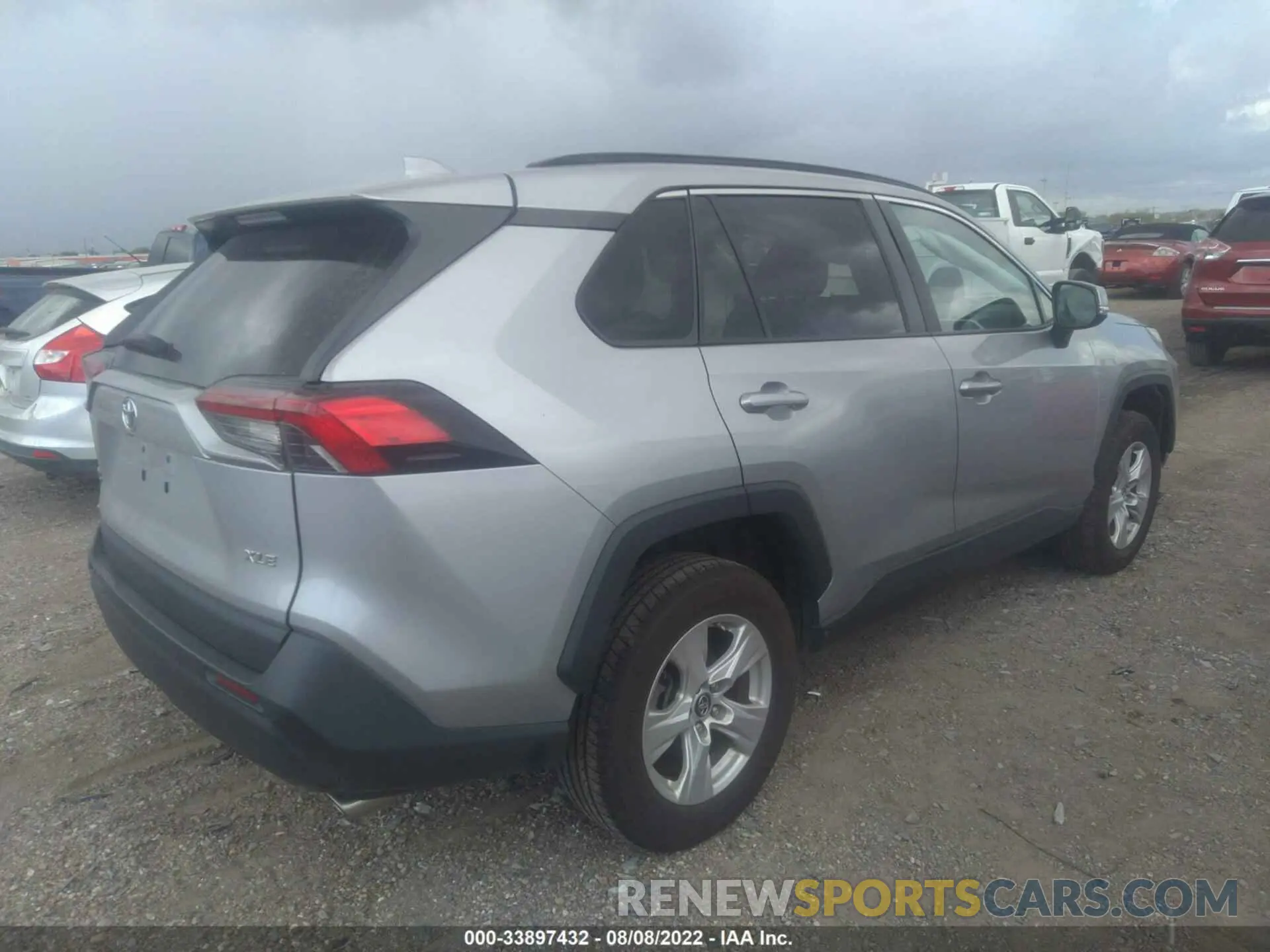4 fotografías del automóvil dañado 2T3W1RFV4KW026677 TOYOTA RAV4 2019