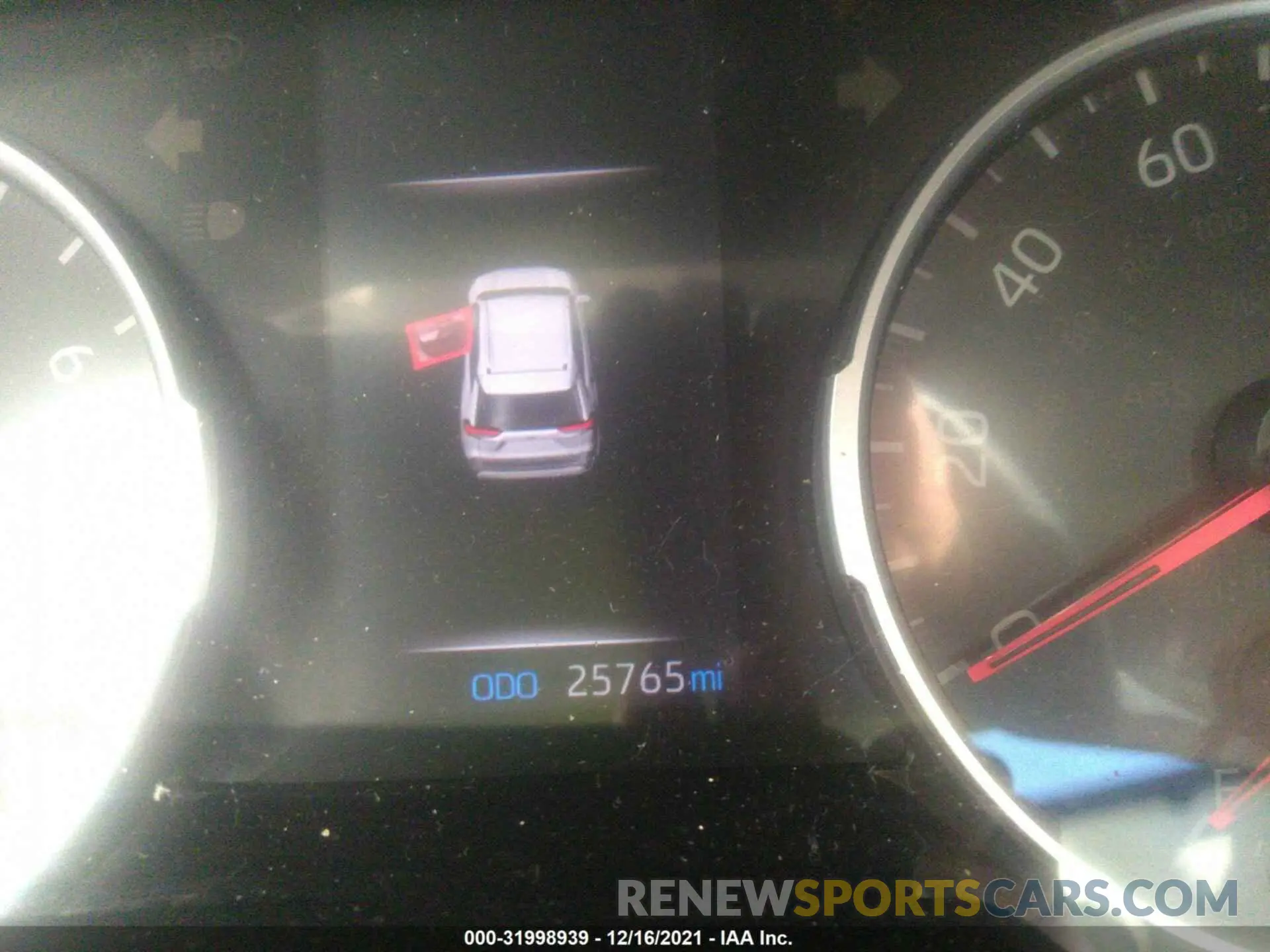 7 fotografías del automóvil dañado 2T3W1RFV4KW028767 TOYOTA RAV4 2019