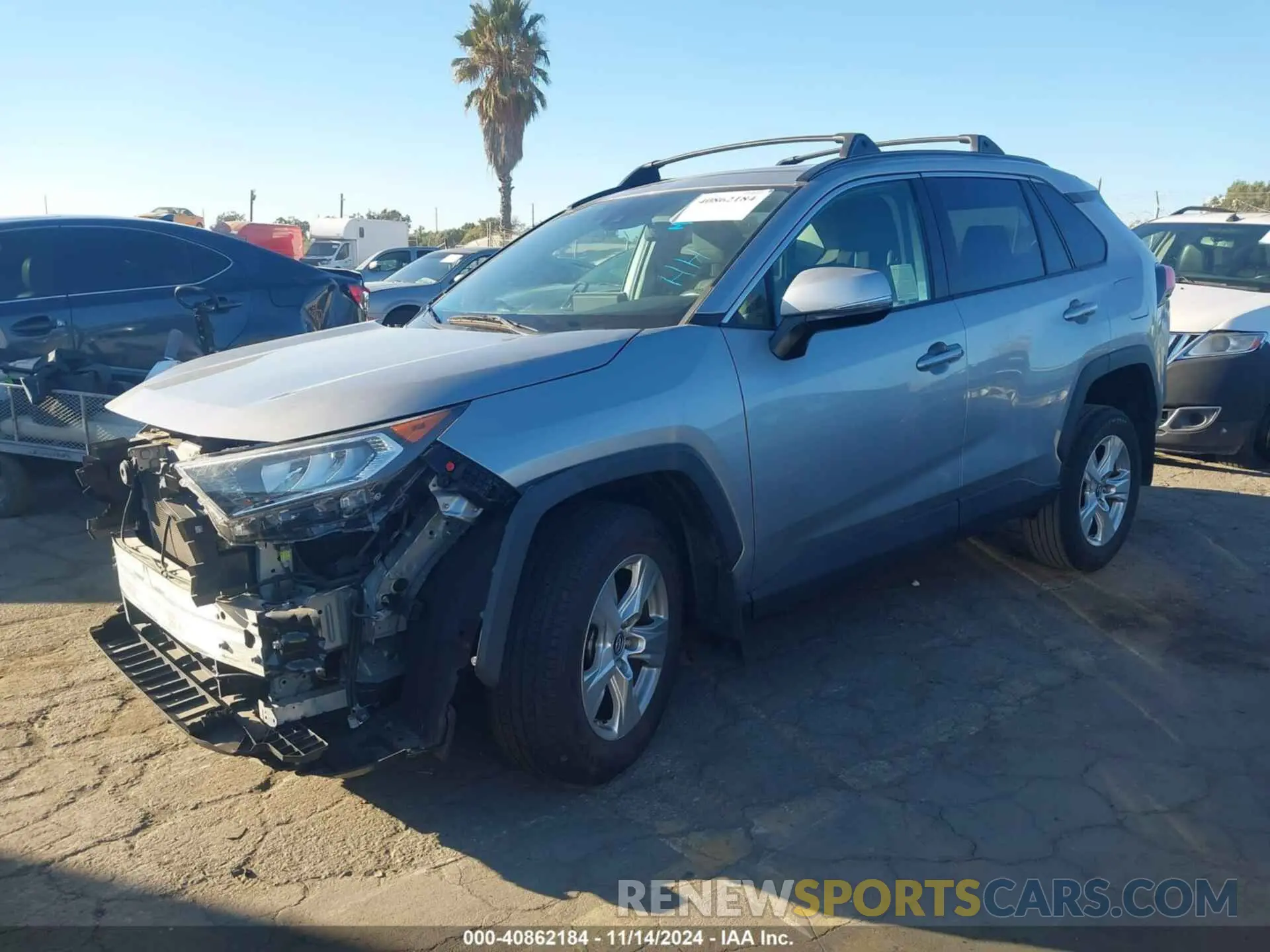 2 fotografías del automóvil dañado 2T3W1RFV5KC027760 TOYOTA RAV4 2019