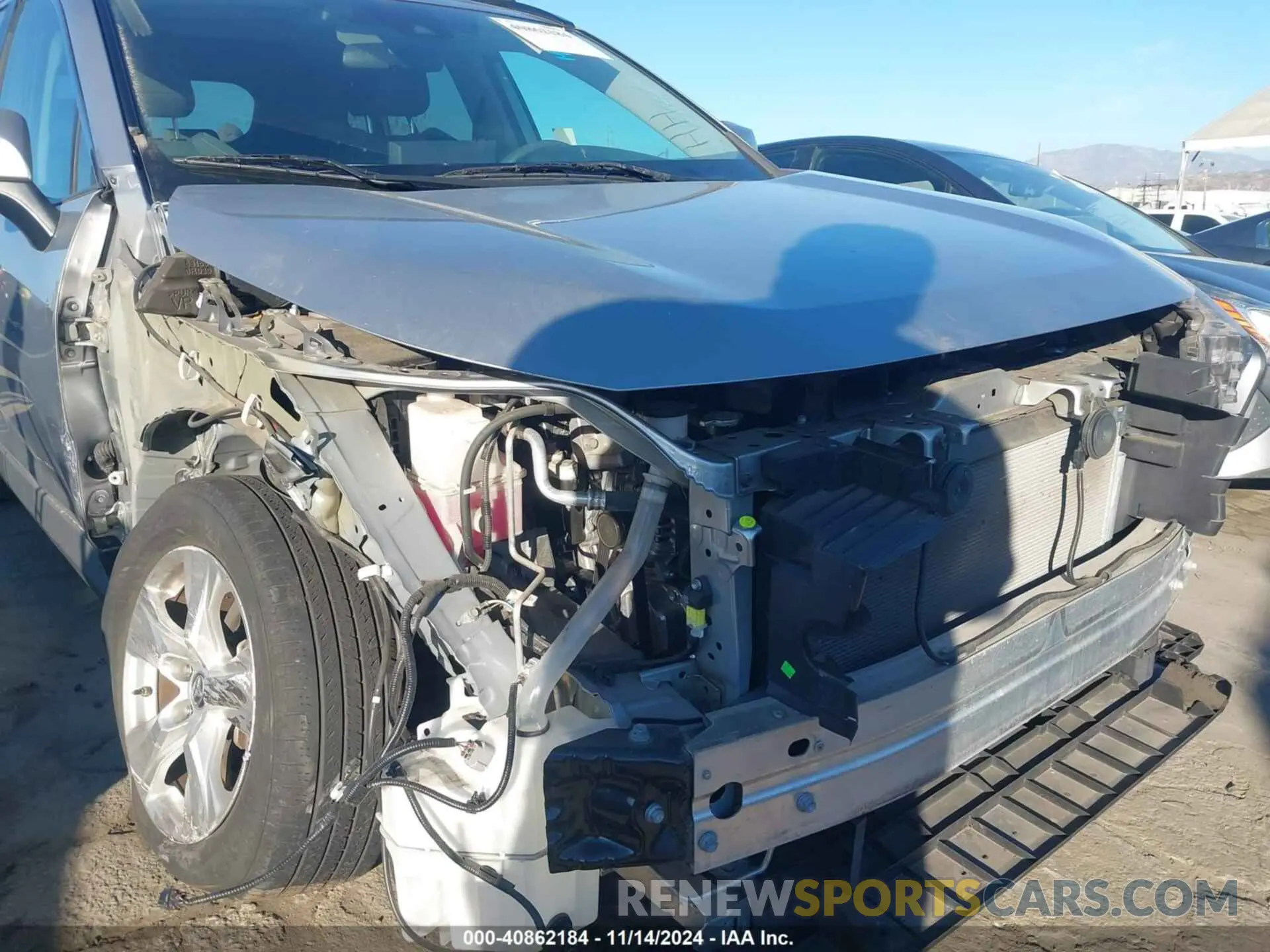 6 fotografías del automóvil dañado 2T3W1RFV5KC027760 TOYOTA RAV4 2019