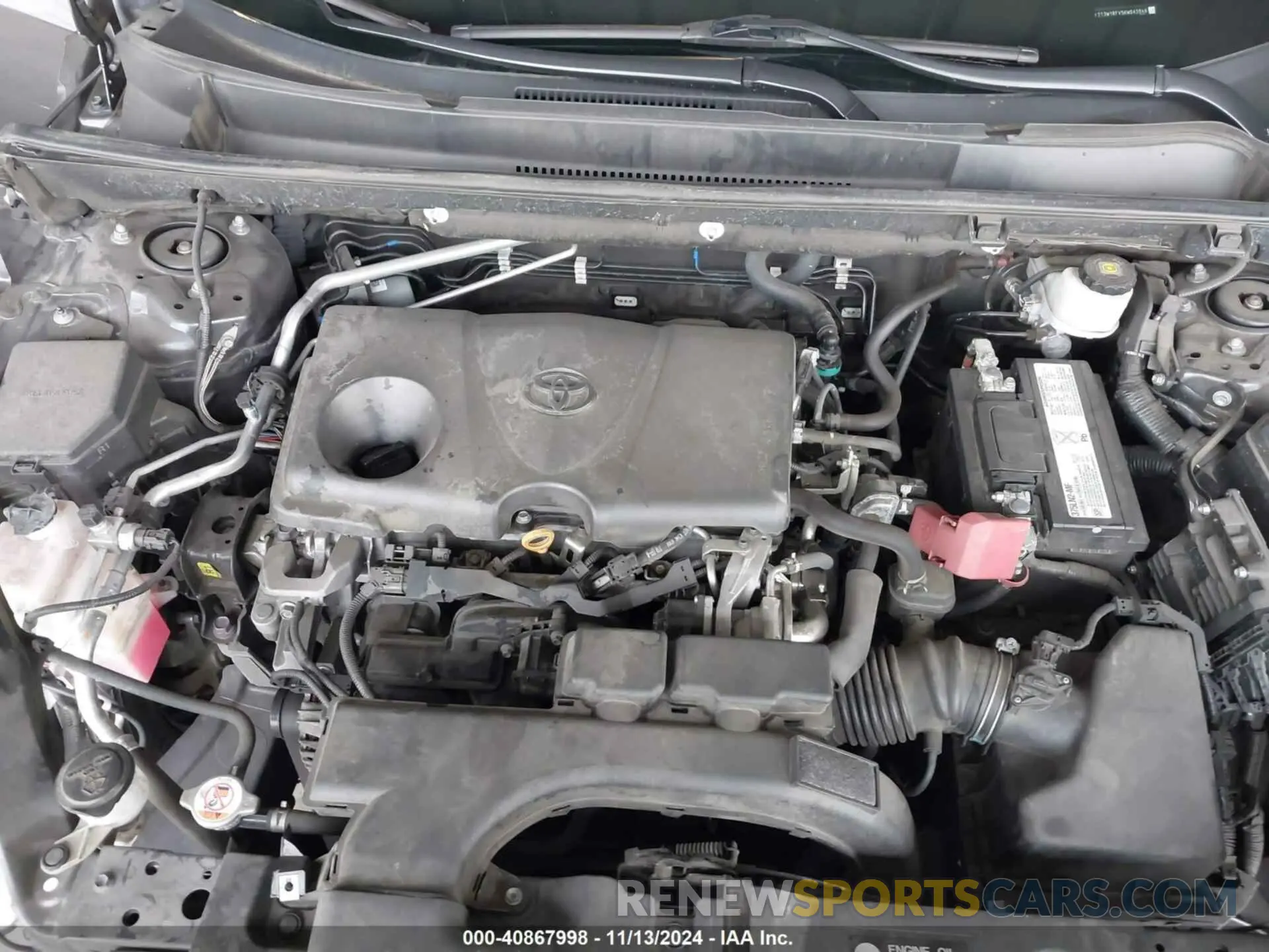 10 fotografías del automóvil dañado 2T3W1RFV5KW042046 TOYOTA RAV4 2019