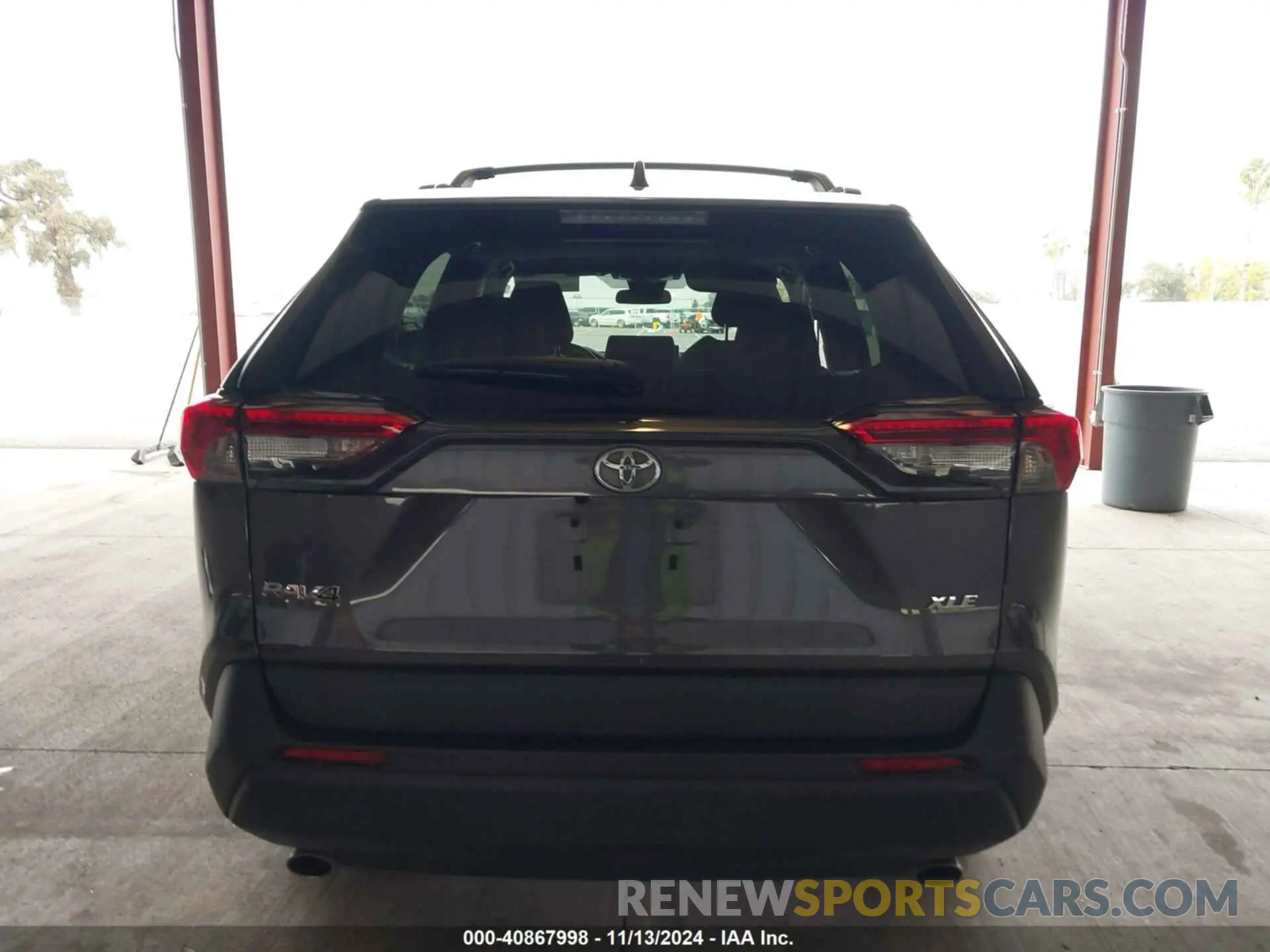 17 fotografías del automóvil dañado 2T3W1RFV5KW042046 TOYOTA RAV4 2019