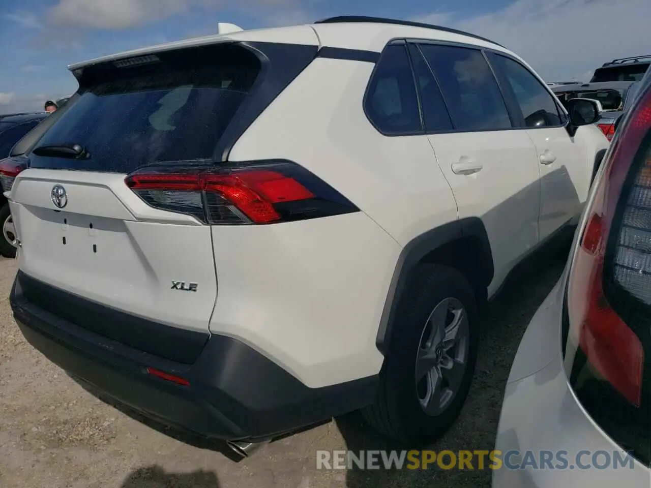 4 fotografías del automóvil dañado 2T3W1RFV6KC030053 TOYOTA RAV4 2019
