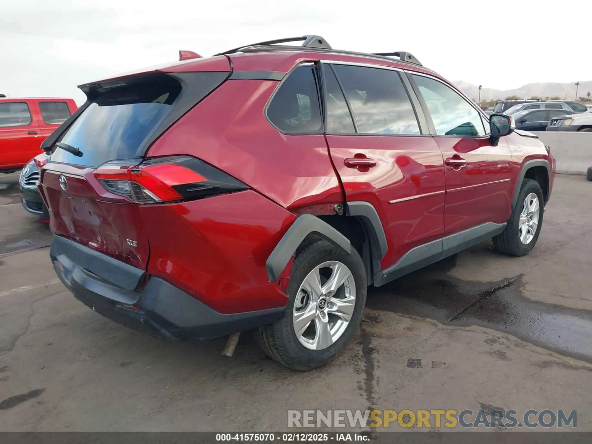 4 fotografías del automóvil dañado 2T3W1RFV6KW050916 TOYOTA RAV4 2019