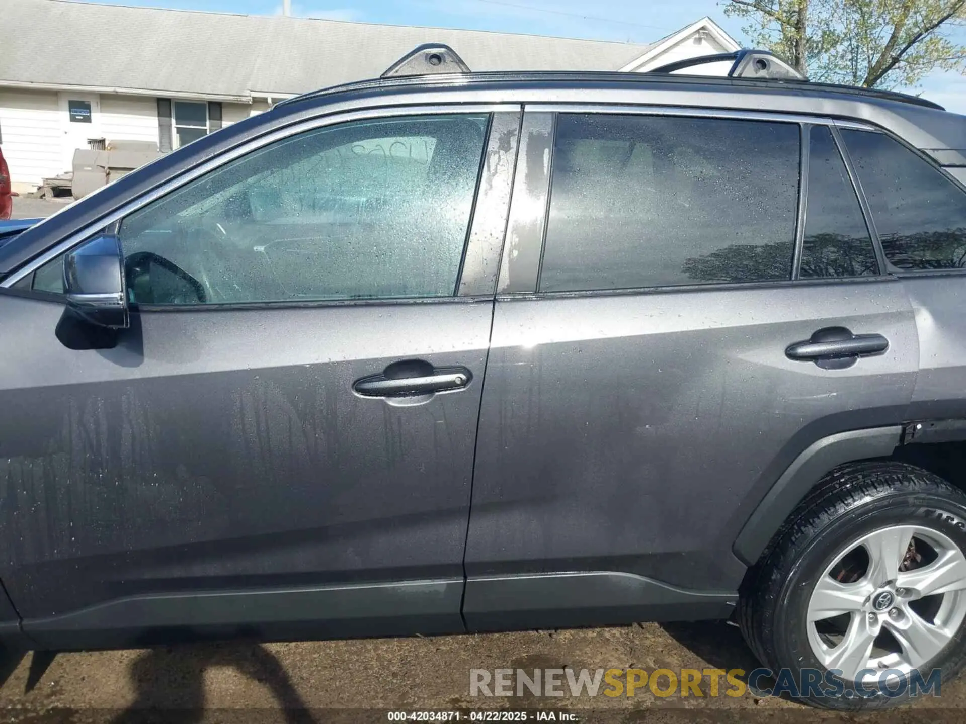 15 fotografías del automóvil dañado 2T3W1RFV8KW004648 TOYOTA RAV4 2019
