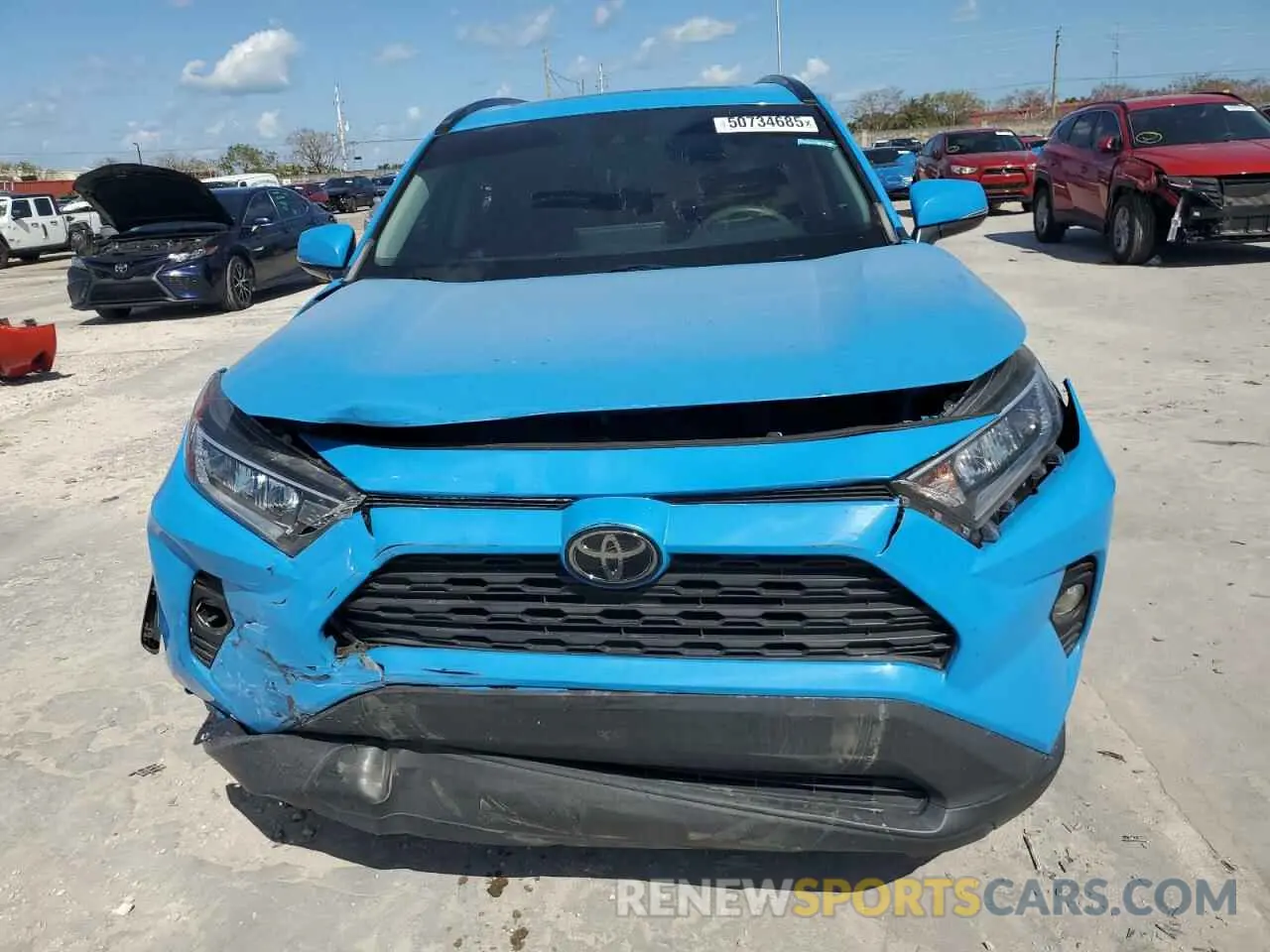 5 fotografías del automóvil dañado 2T3W1RFV9KC023419 TOYOTA RAV4 2019