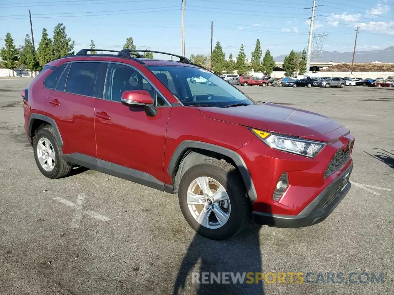 4 fotografías del automóvil dañado 2T3W1RFV9KW049095 TOYOTA RAV4 2019
