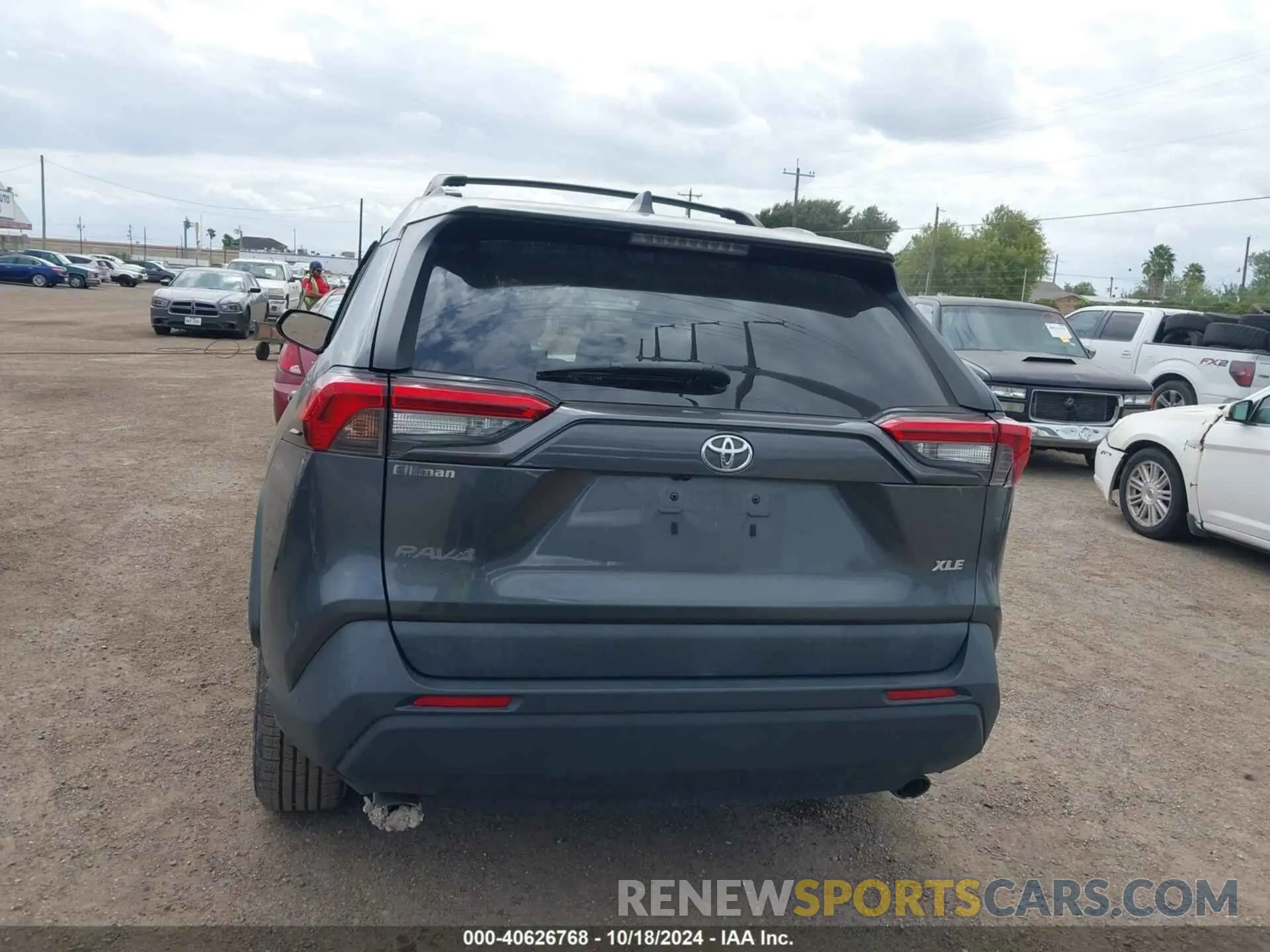 16 fotografías del automóvil dañado 2T3W1RFVXKC031514 TOYOTA RAV4 2019