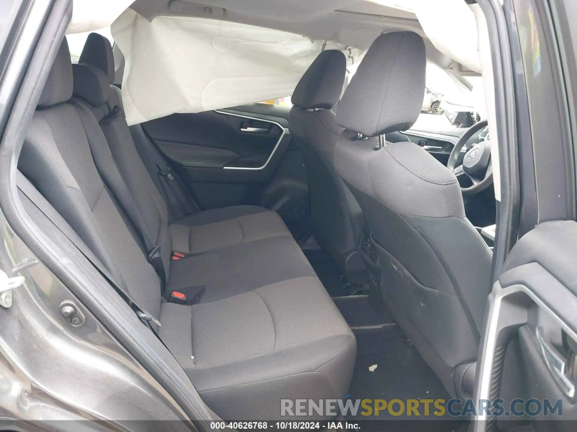 8 fotografías del automóvil dañado 2T3W1RFVXKC031514 TOYOTA RAV4 2019
