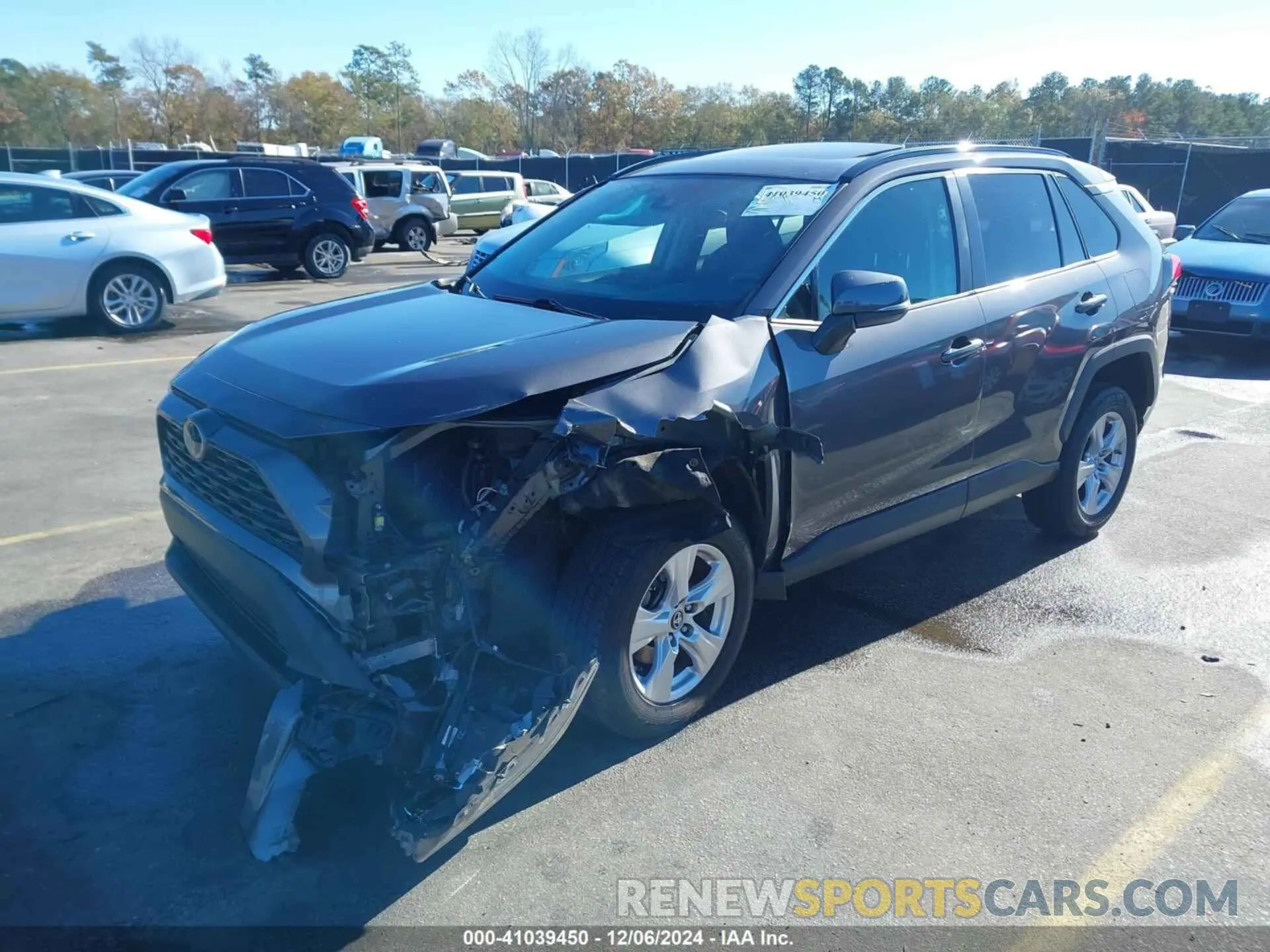 2 fotografías del automóvil dañado 2T3W1RFVXKW002884 TOYOTA RAV4 2019