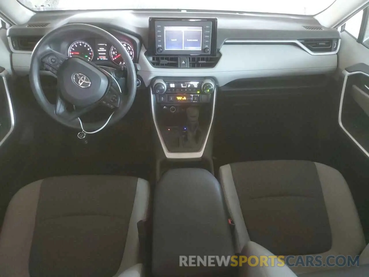 8 fotografías del automóvil dañado 2T3W1RFVXKW025632 TOYOTA RAV4 2019
