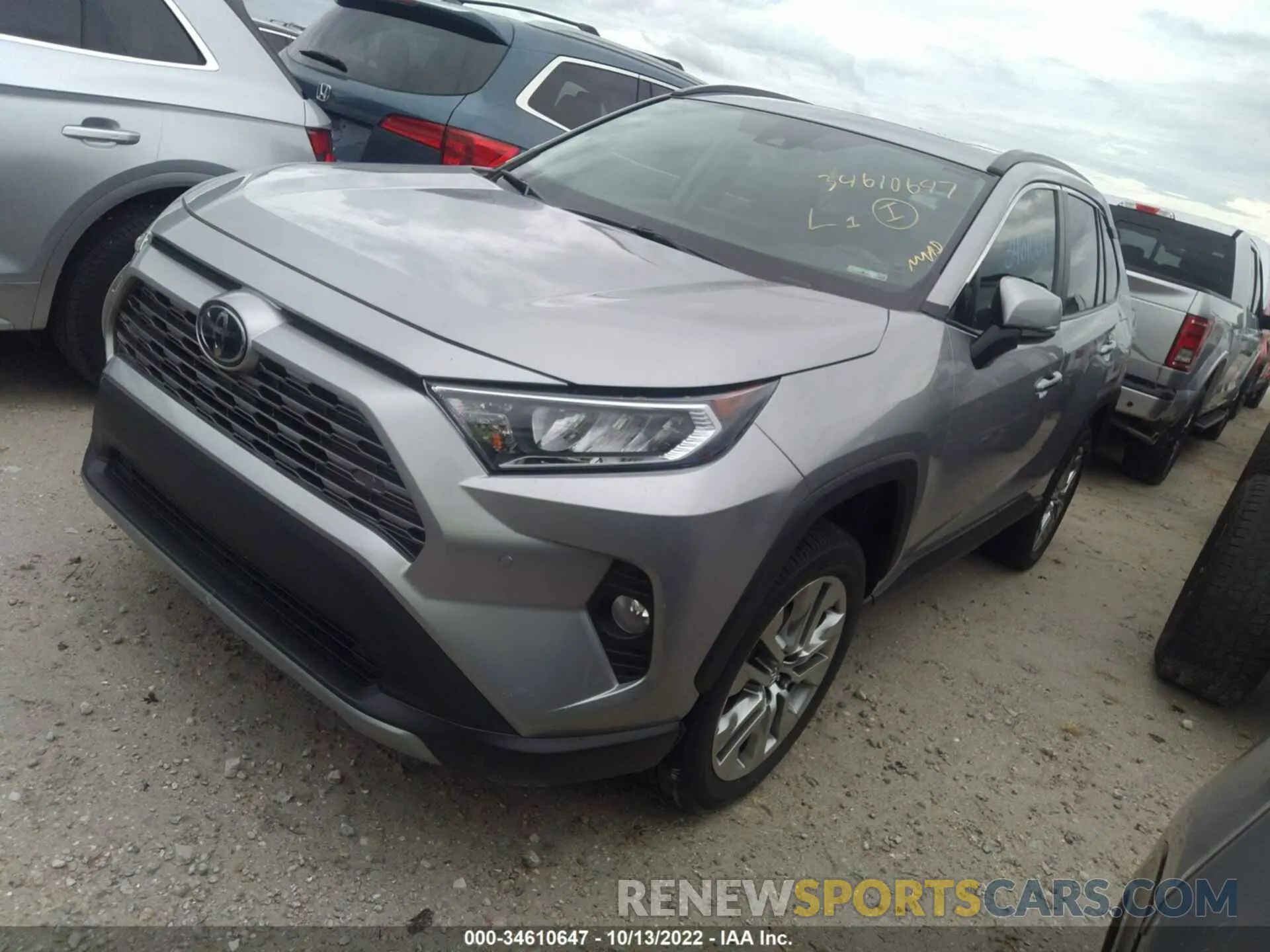 2 fotografías del automóvil dañado 2T3Y1RFV4KC006858 TOYOTA RAV4 2019