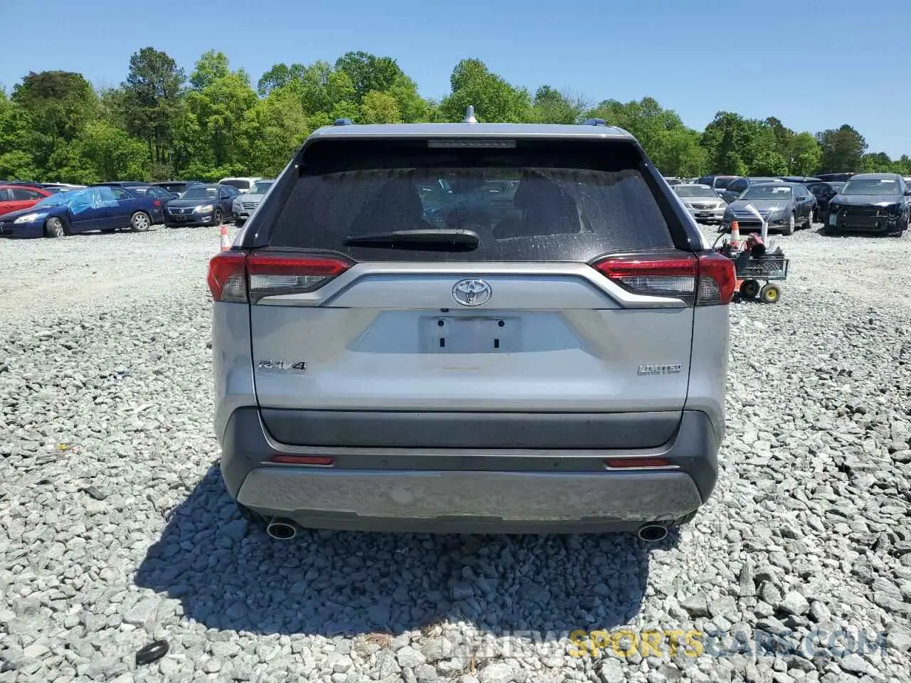 6 fotografías del automóvil dañado 2T3Y1RFV6KW023501 TOYOTA RAV4 2019