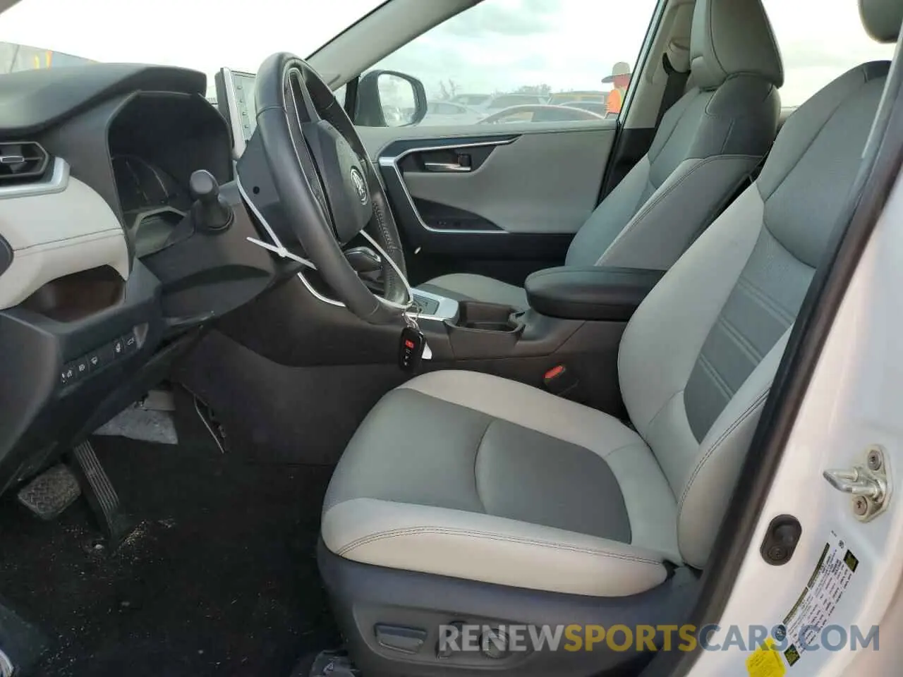 7 fotografías del automóvil dañado 2T3Y1RFV6KW027208 TOYOTA RAV4 2019
