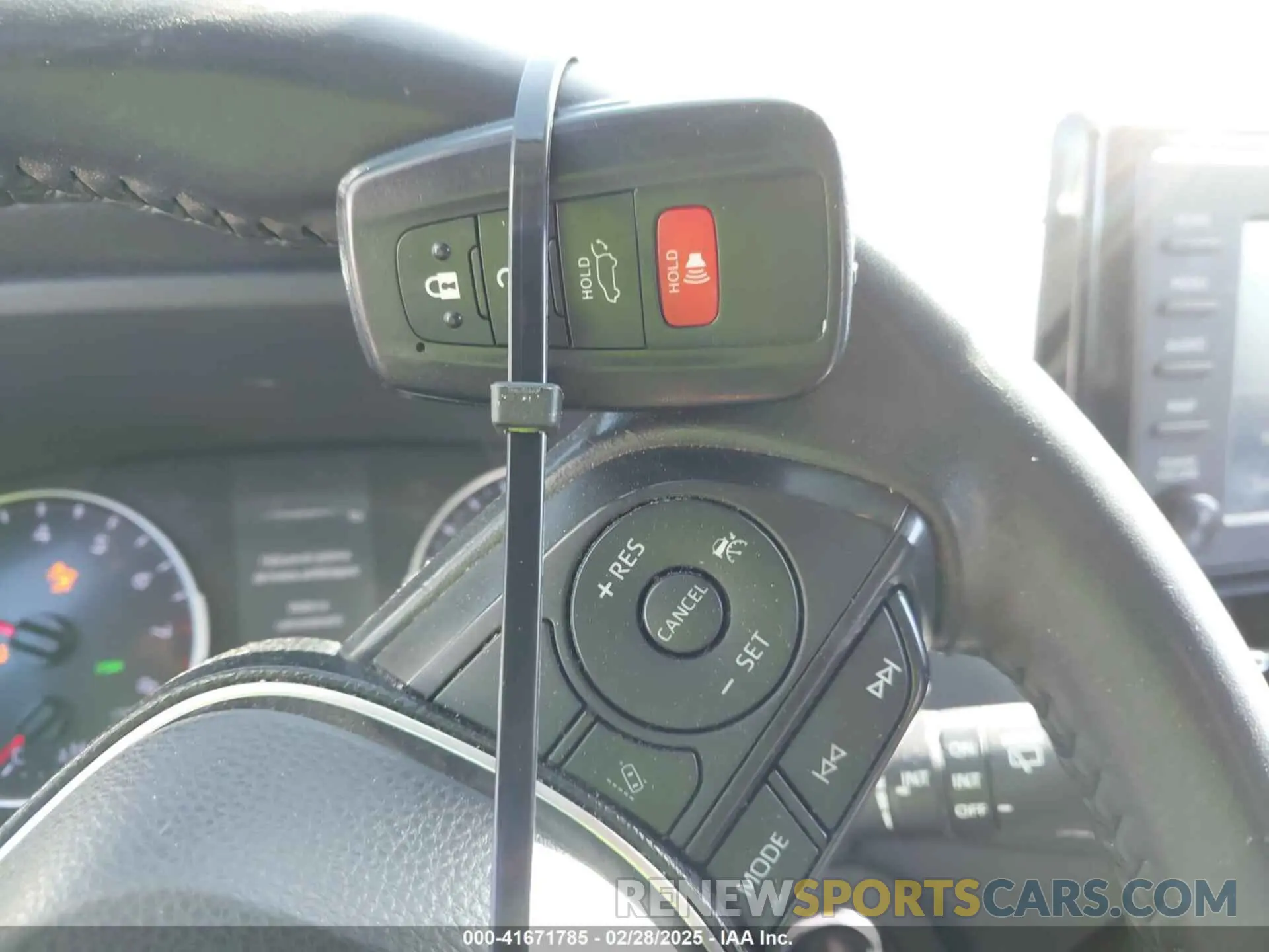 11 fotografías del automóvil dañado JTMA1RFV4KD512431 TOYOTA RAV4 2019