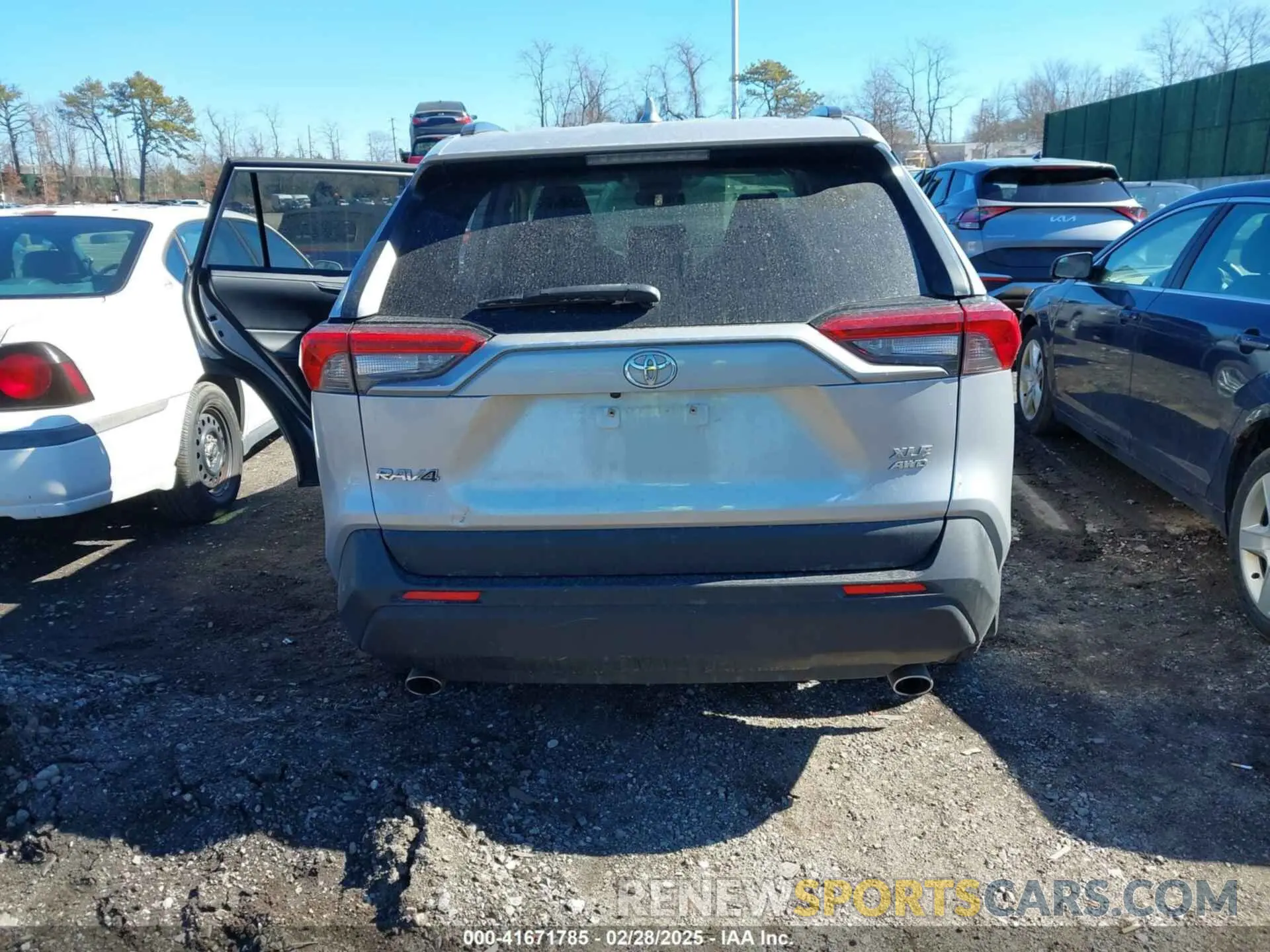 16 fotografías del automóvil dañado JTMA1RFV4KD512431 TOYOTA RAV4 2019