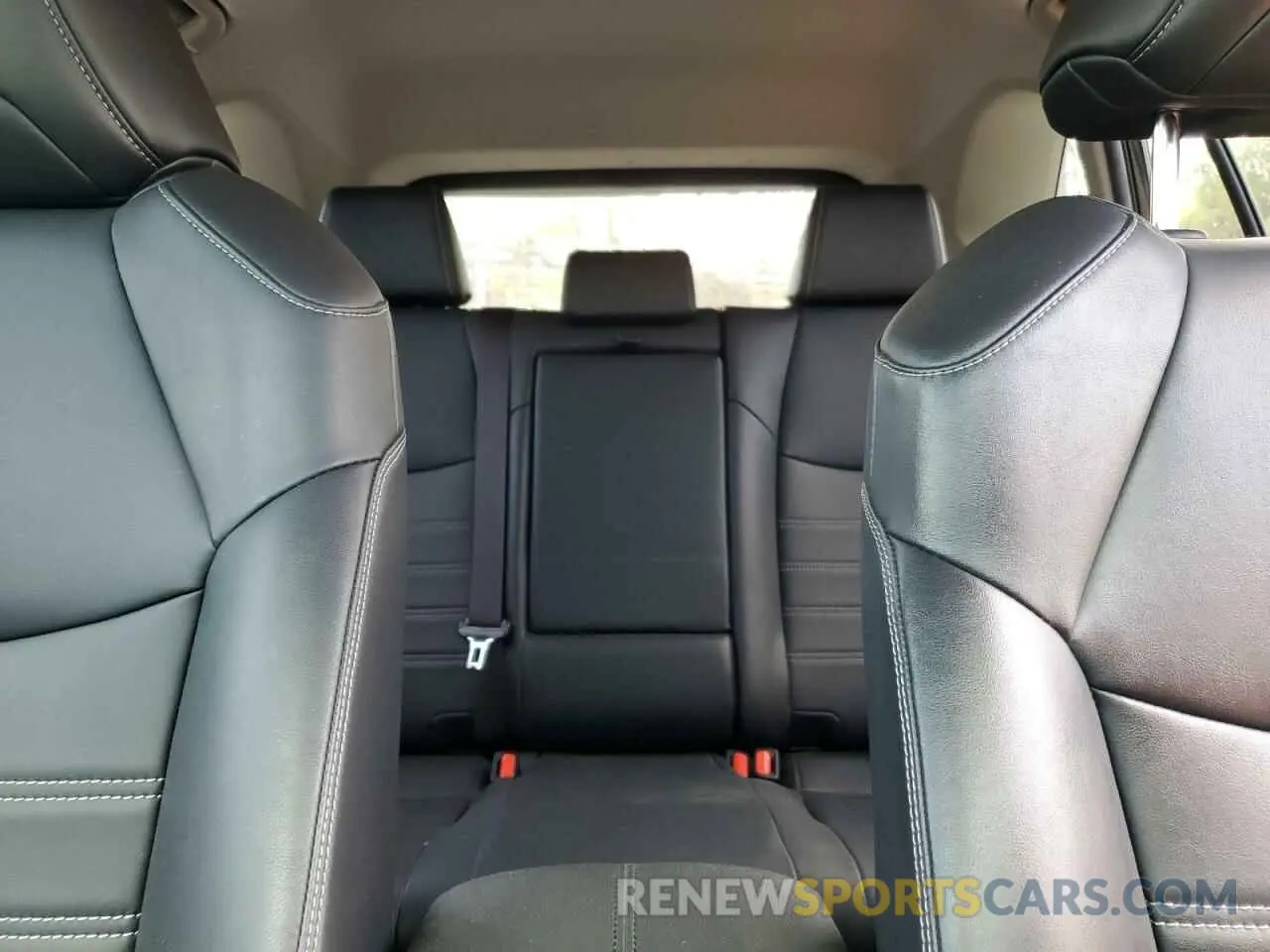 10 fotografías del automóvil dañado JTMA1RFV5KD509117 TOYOTA RAV4 2019