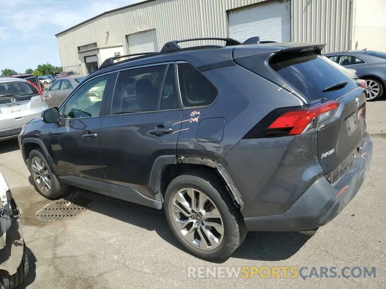 2 fotografías del automóvil dañado JTMA1RFV6KD014635 TOYOTA RAV4 2019