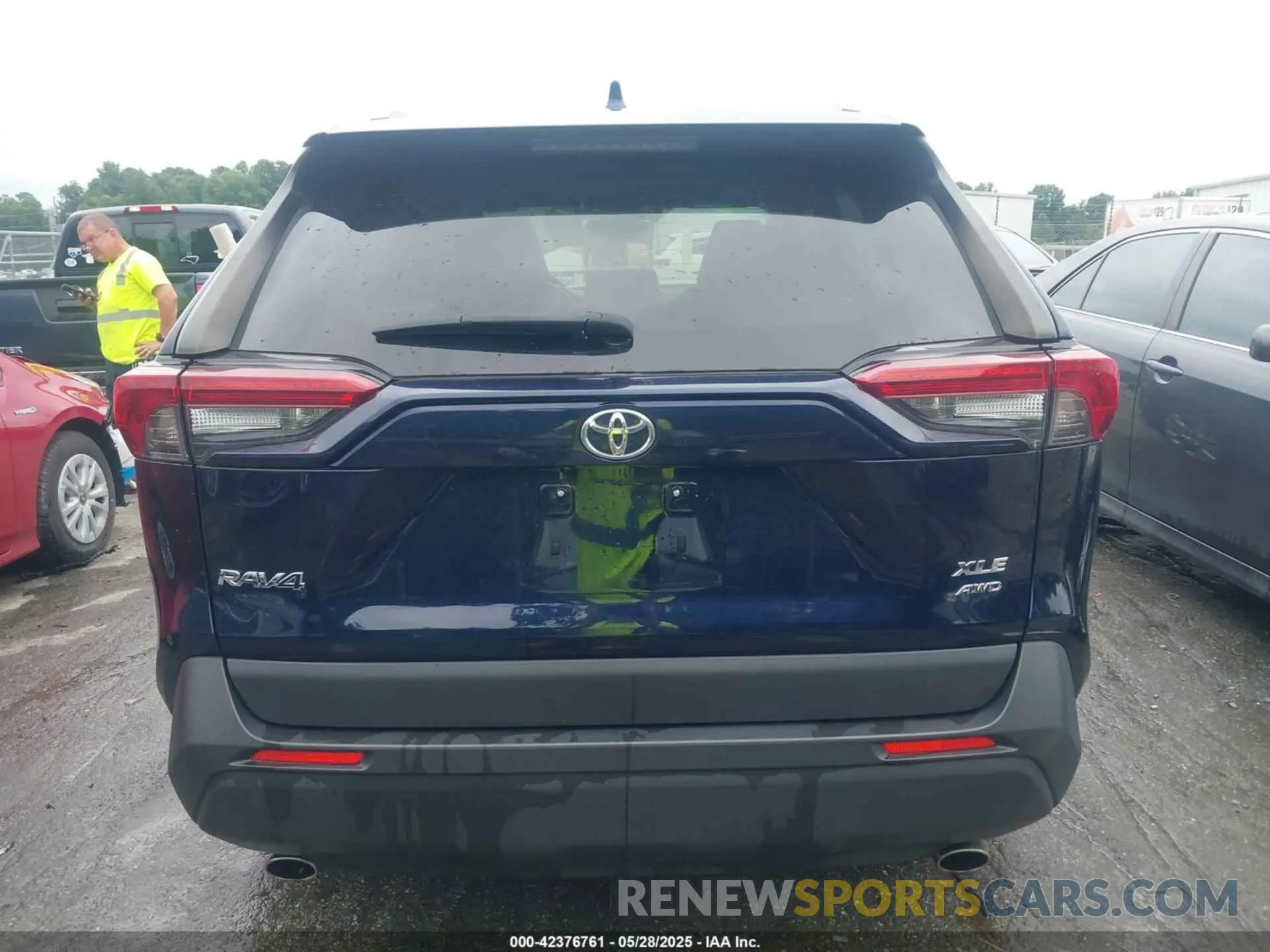 16 fotografías del automóvil dañado JTMA1RFV6KD025764 TOYOTA RAV4 2019