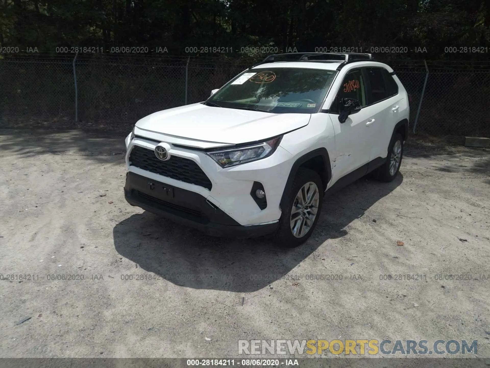 2 fotografías del automóvil dañado JTMA1RFV7KD502296 TOYOTA RAV4 2019