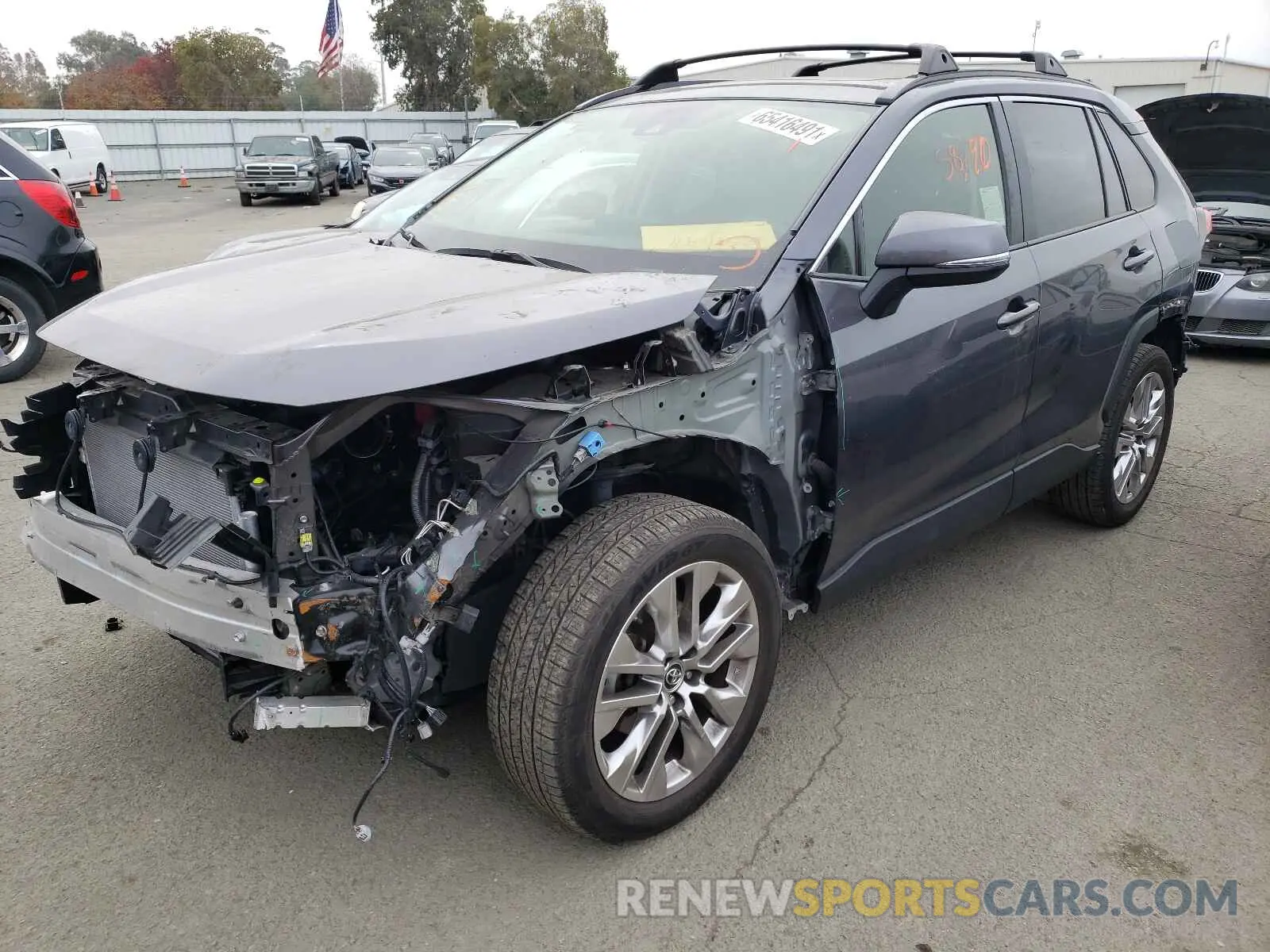 2 fotografías del automóvil dañado JTMA1RFV8KD003667 TOYOTA RAV4 2019