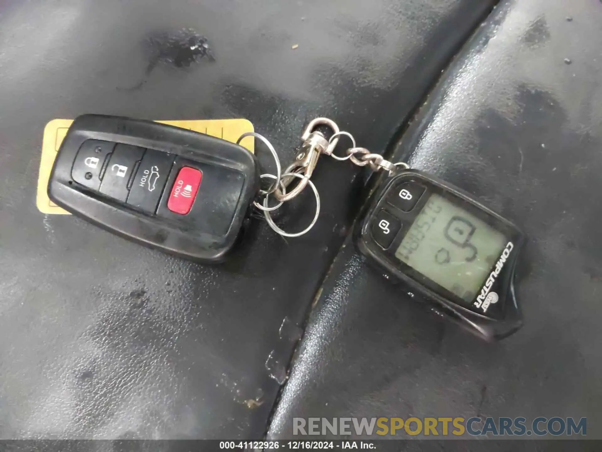 11 fotografías del automóvil dañado JTMA1RFV8KD011378 TOYOTA RAV4 2019