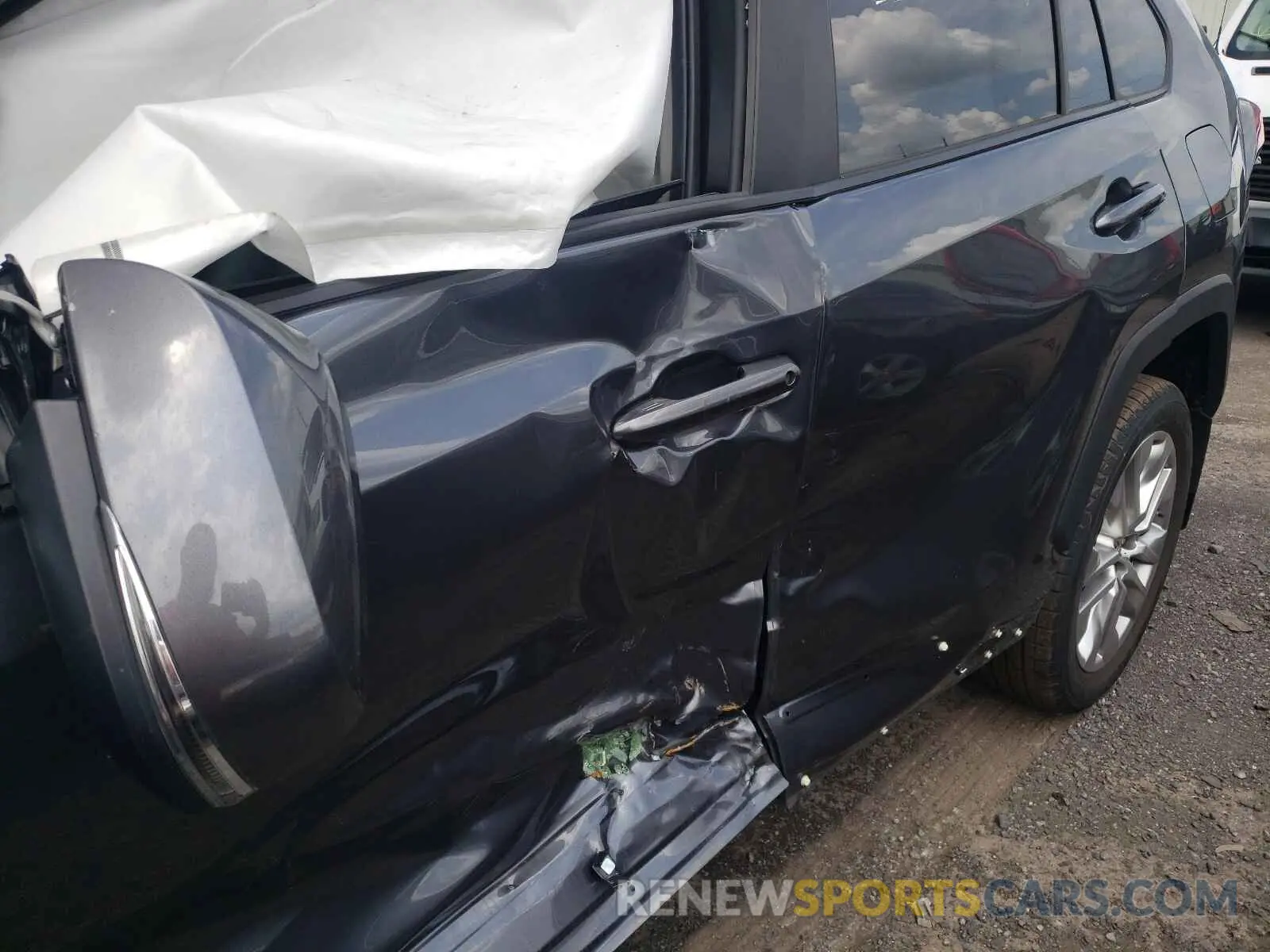 10 fotografías del automóvil dañado JTMA1RFV8KD036023 TOYOTA RAV4 2019
