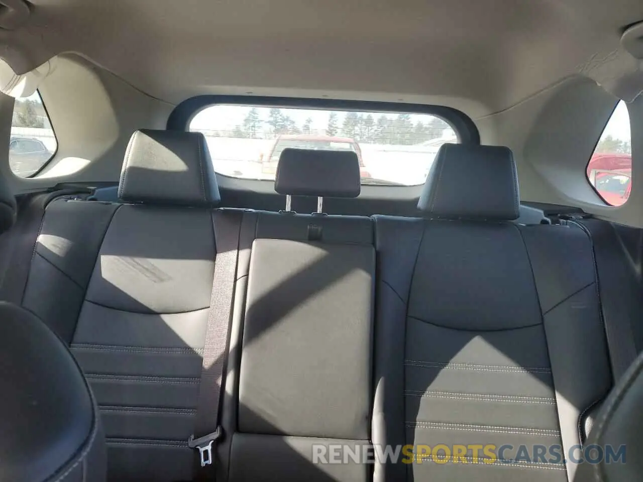 10 fotografías del automóvil dañado JTMA1RFV8KD036460 TOYOTA RAV4 2019