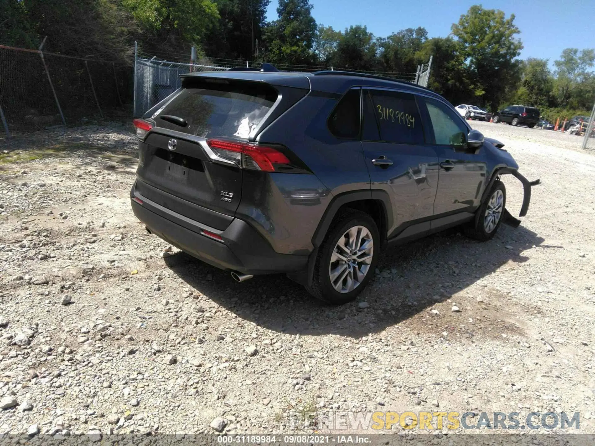 4 fotografías del automóvil dañado JTMA1RFV9KD037729 TOYOTA RAV4 2019
