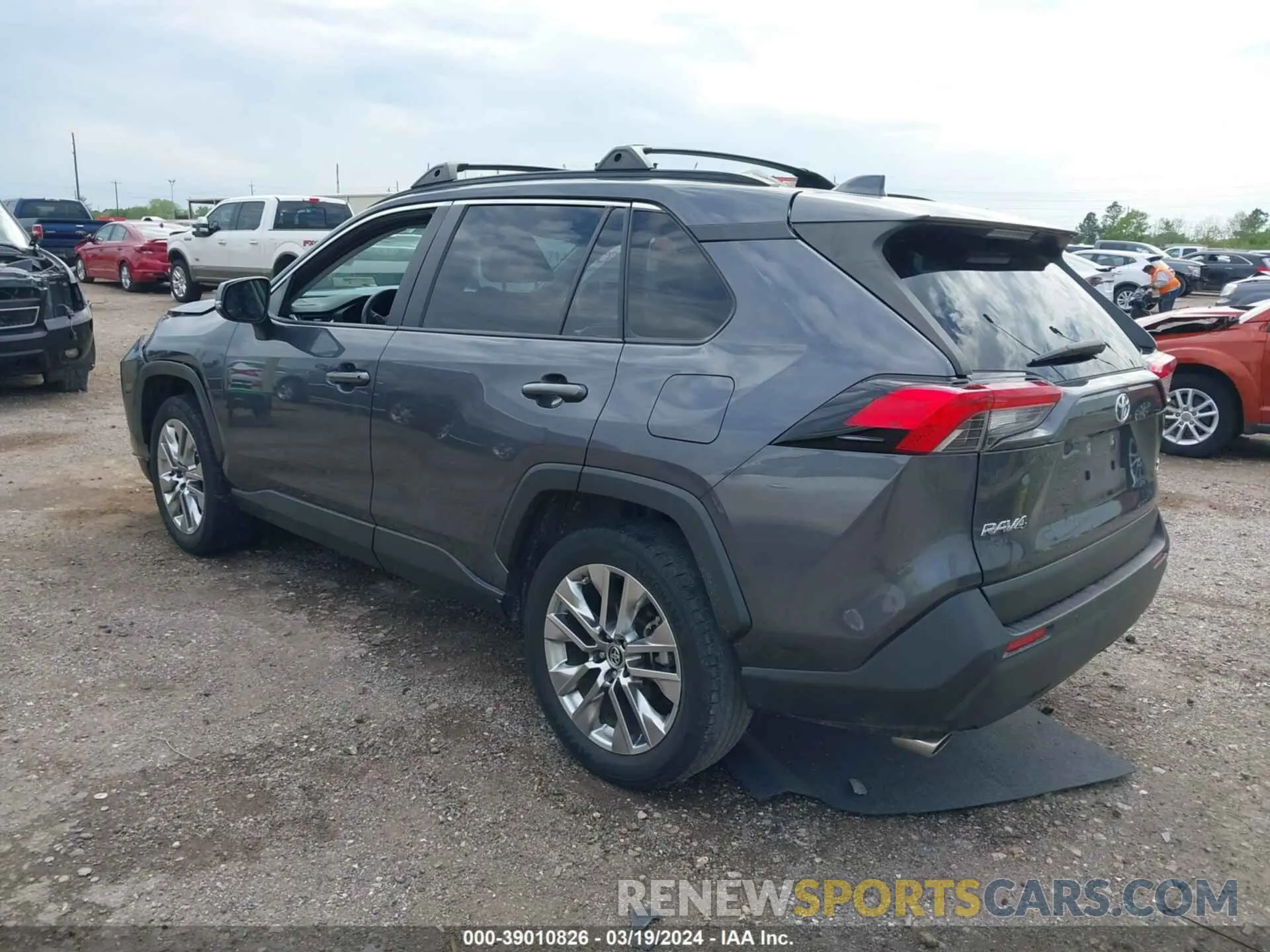 3 fotografías del automóvil dañado JTMC1RFV0KD501984 TOYOTA RAV4 2019