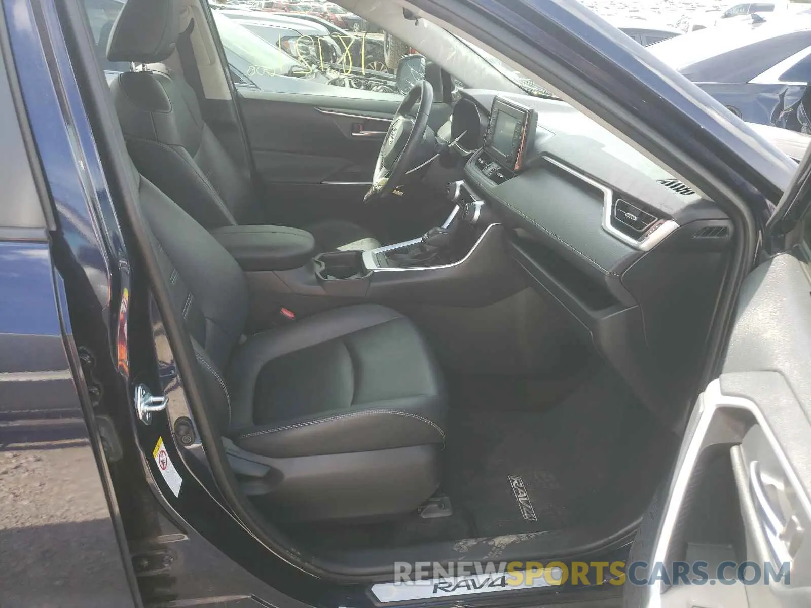 5 fotografías del automóvil dañado JTMC1RFV0KD504416 TOYOTA RAV4 2019