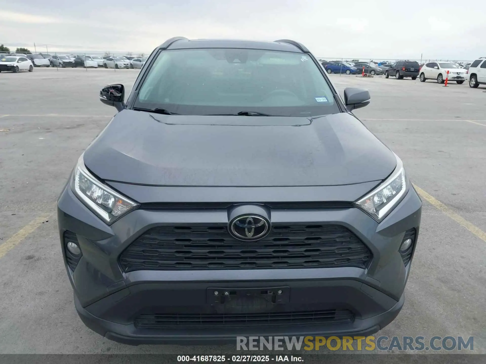 12 fotografías del automóvil dañado JTMC1RFV0KD504612 TOYOTA RAV4 2019
