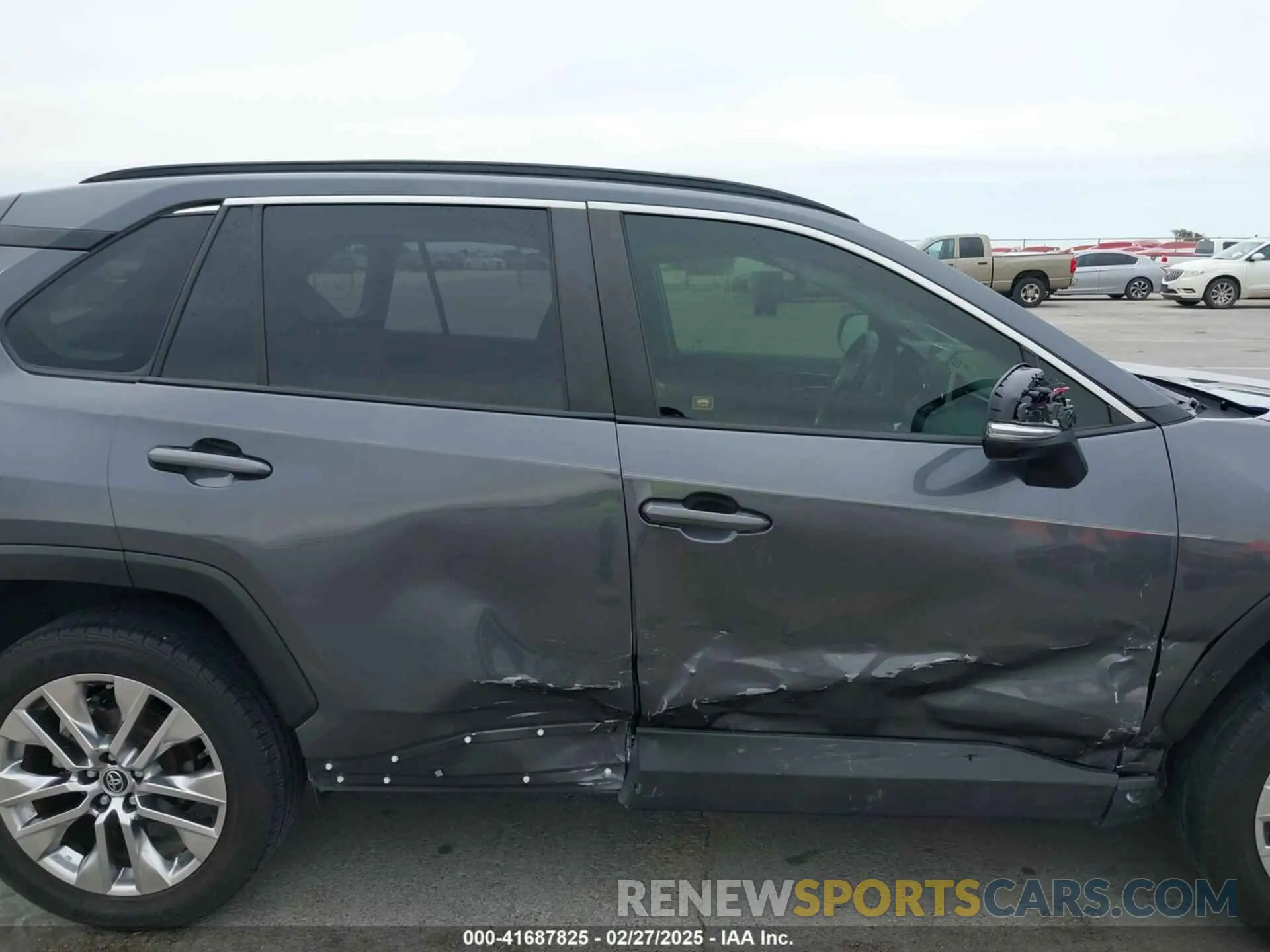 13 fotografías del automóvil dañado JTMC1RFV0KD504612 TOYOTA RAV4 2019