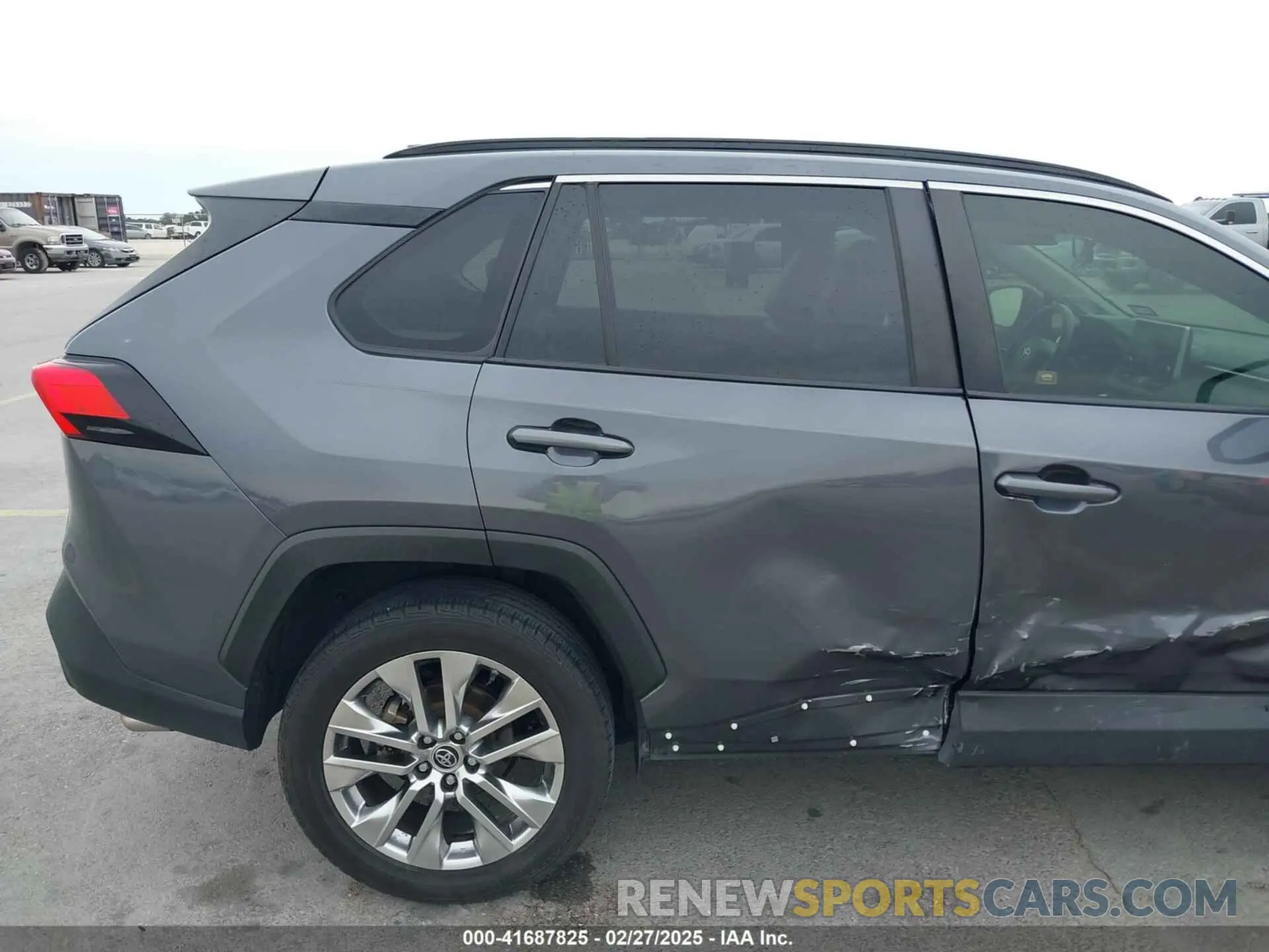 18 fotografías del automóvil dañado JTMC1RFV0KD504612 TOYOTA RAV4 2019