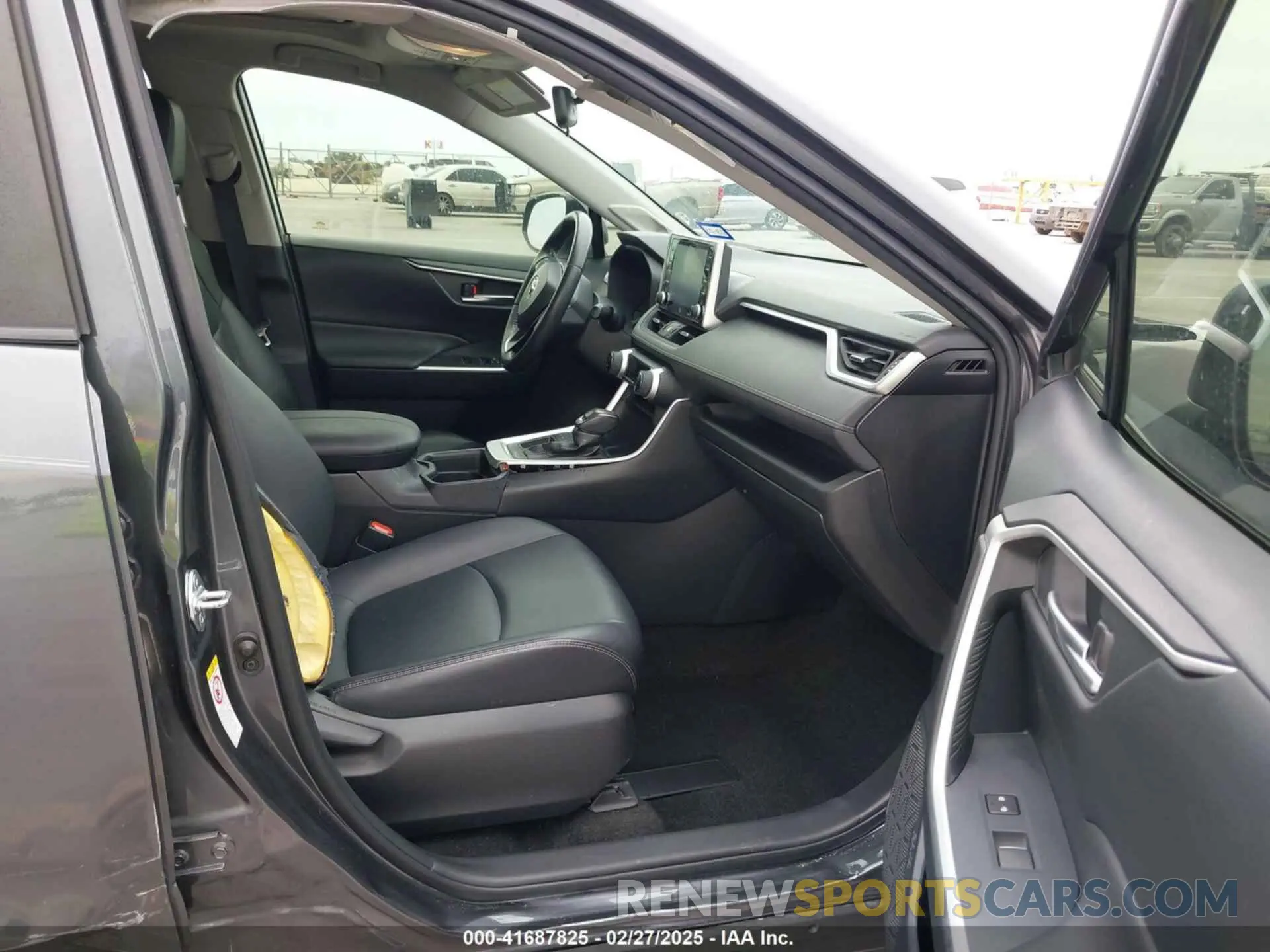 5 fotografías del automóvil dañado JTMC1RFV0KD504612 TOYOTA RAV4 2019