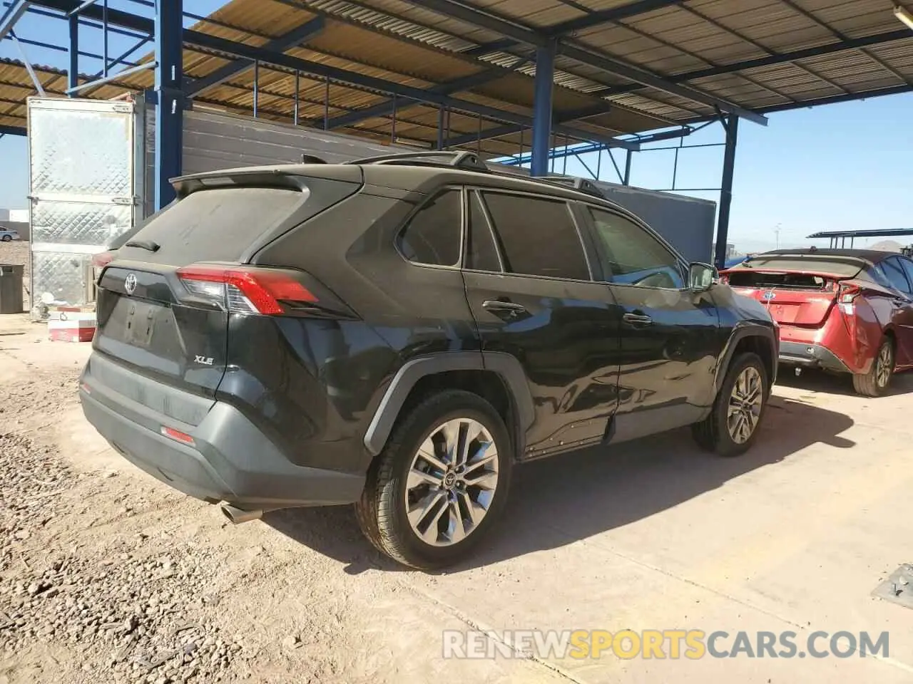 3 fotografías del automóvil dañado JTMC1RFV0KJ004354 TOYOTA RAV4 2019