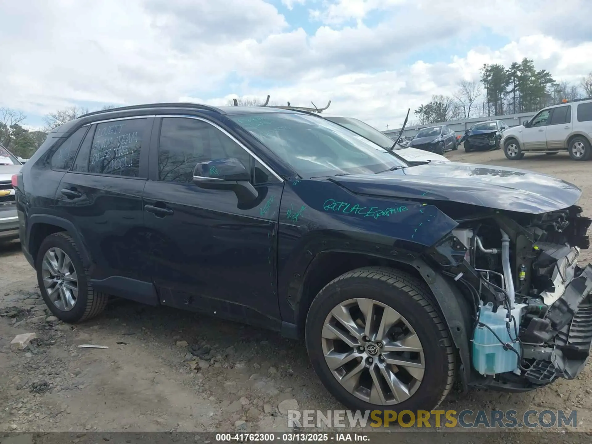 13 fotografías del automóvil dañado JTMC1RFV1KD037085 TOYOTA RAV4 2019