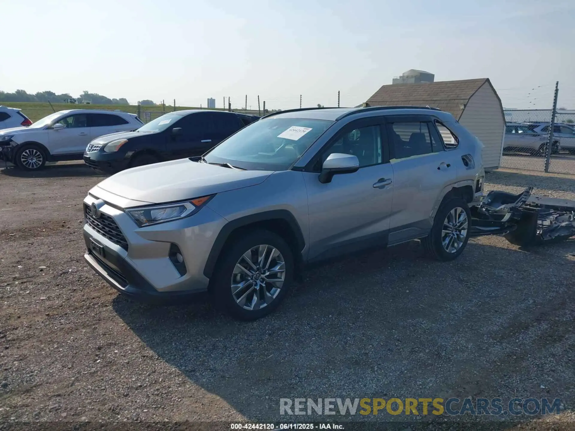 2 fotografías del automóvil dañado JTMC1RFV3KD512218 TOYOTA RAV4 2019