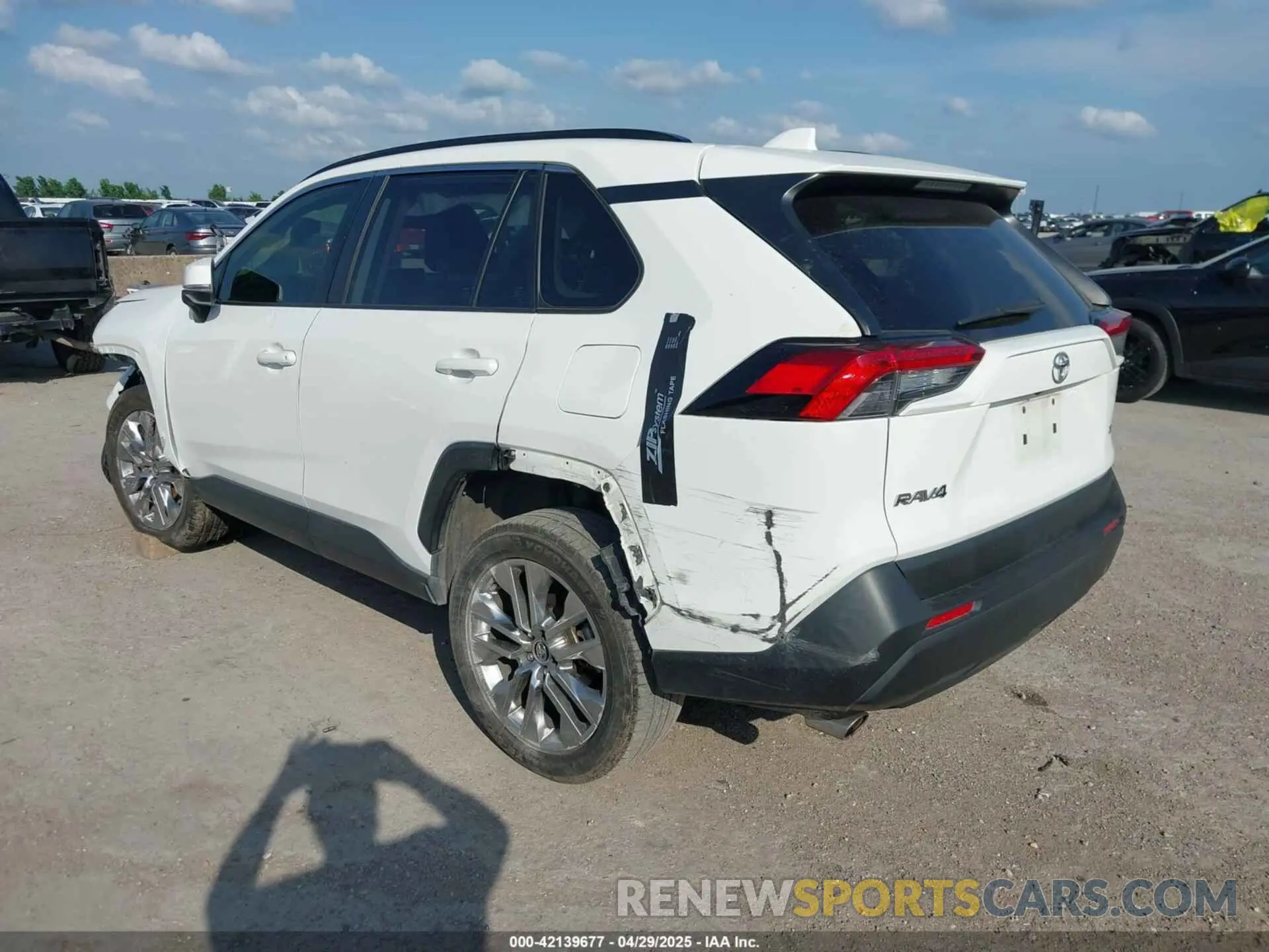 3 fotografías del automóvil dañado JTMC1RFV6KD509099 TOYOTA RAV4 2019
