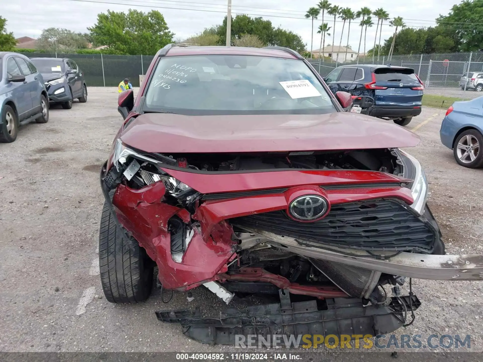 12 fotografías del automóvil dañado JTMC1RFV7KD040623 TOYOTA RAV4 2019