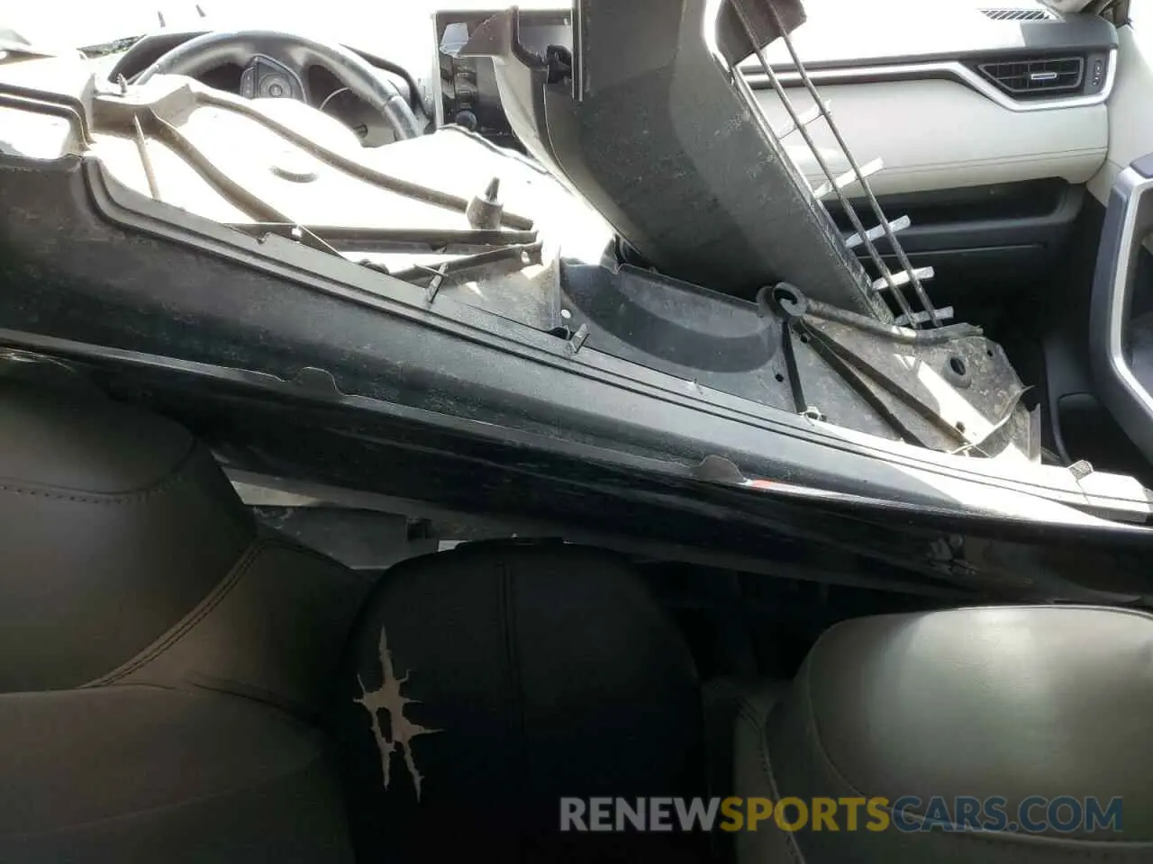 8 fotografías del automóvil dañado JTMC1RFV7KJ014430 TOYOTA RAV4 2019