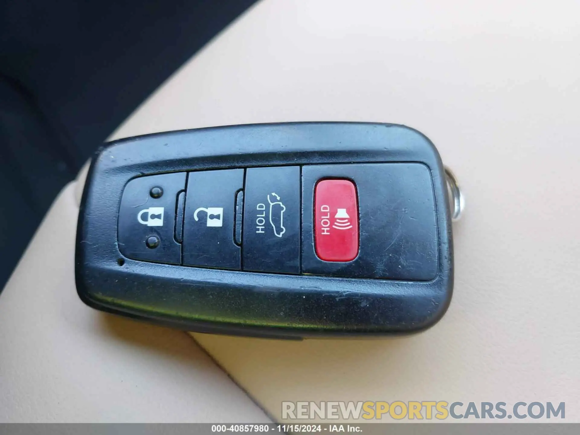 11 fotografías del automóvil dañado JTMC1RFV8KD517351 TOYOTA RAV4 2019